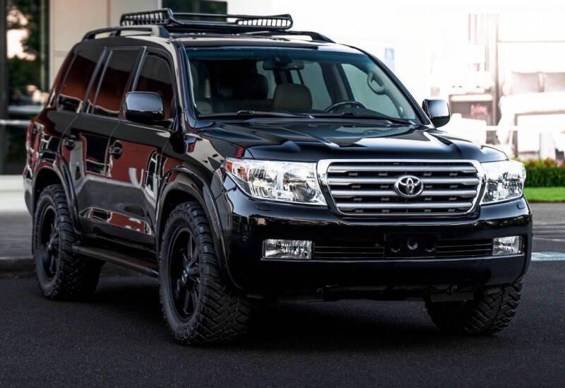 2011 Toyota Land Cruiser - 2