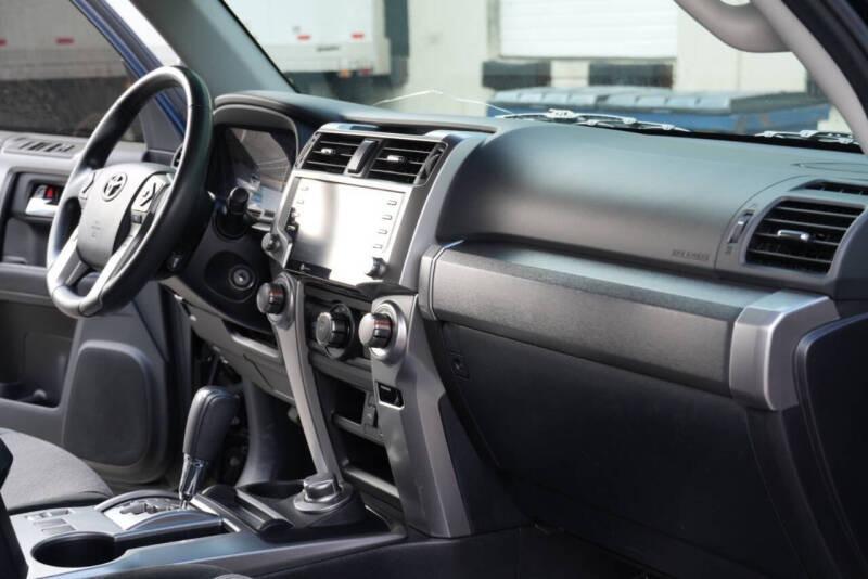 2020 Toyota 4Runner SR5