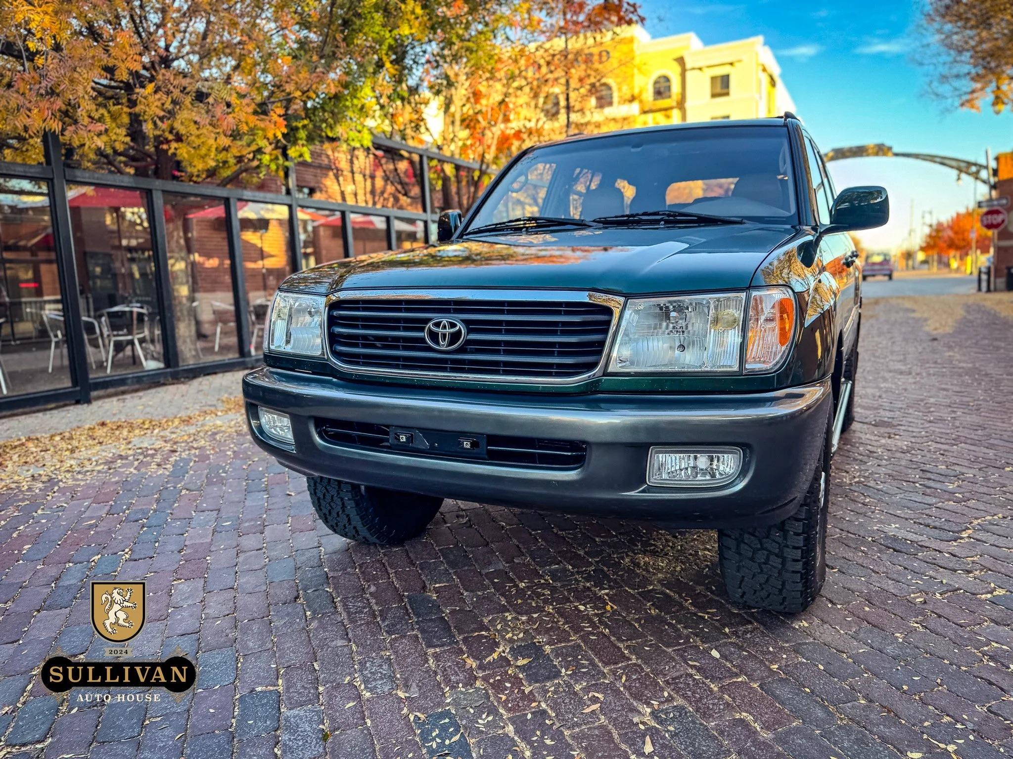 2000 Toyota Land Cruiser FZJ100