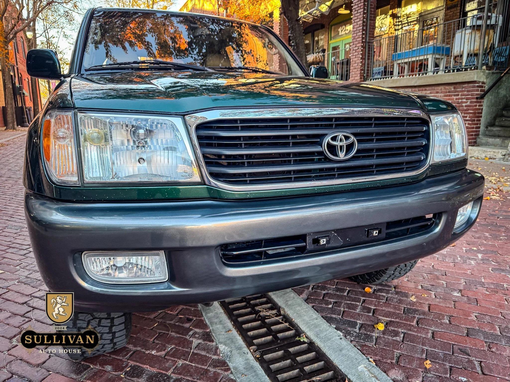 2000 Toyota Land Cruiser FZJ100