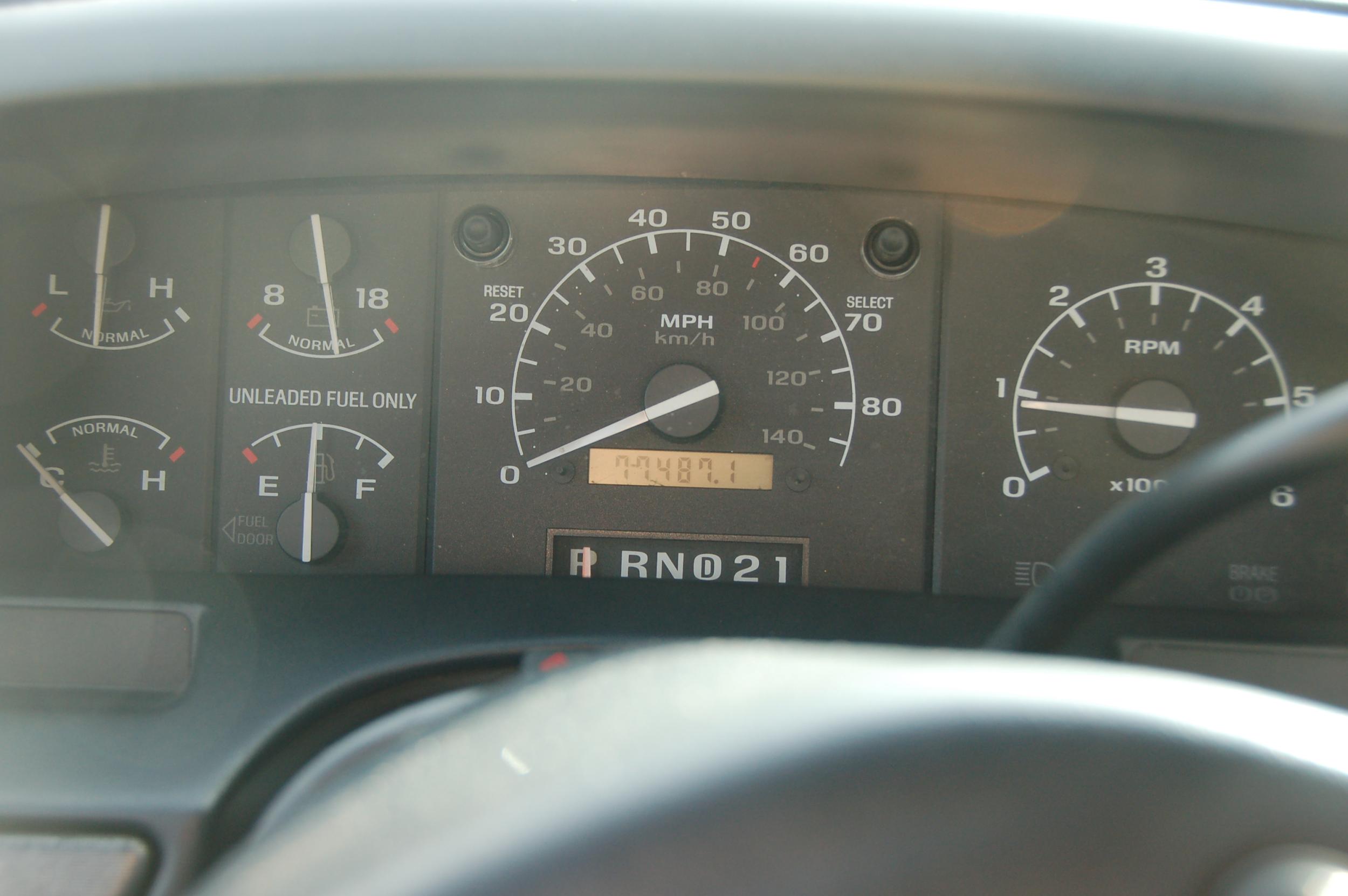 77k-Mile 1993 Ford F-150 XLT 4×4