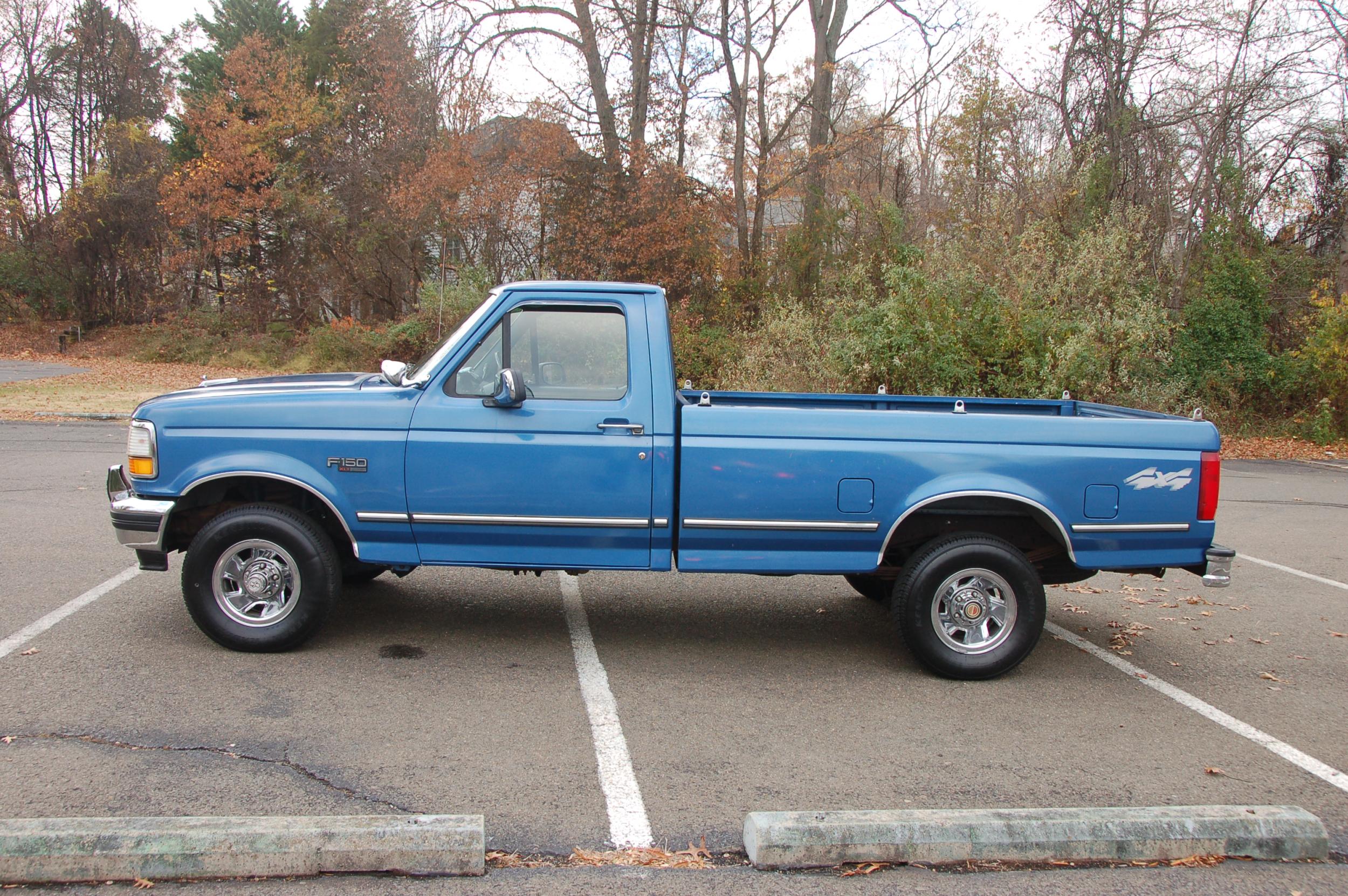 77k-Mile 1993 Ford F-150 XLT 4×4