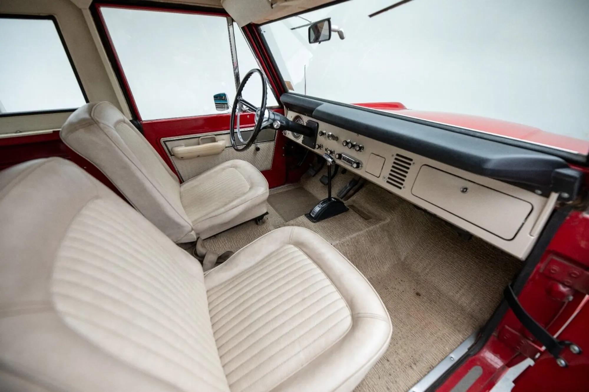 1971 Ford Bronco Sport