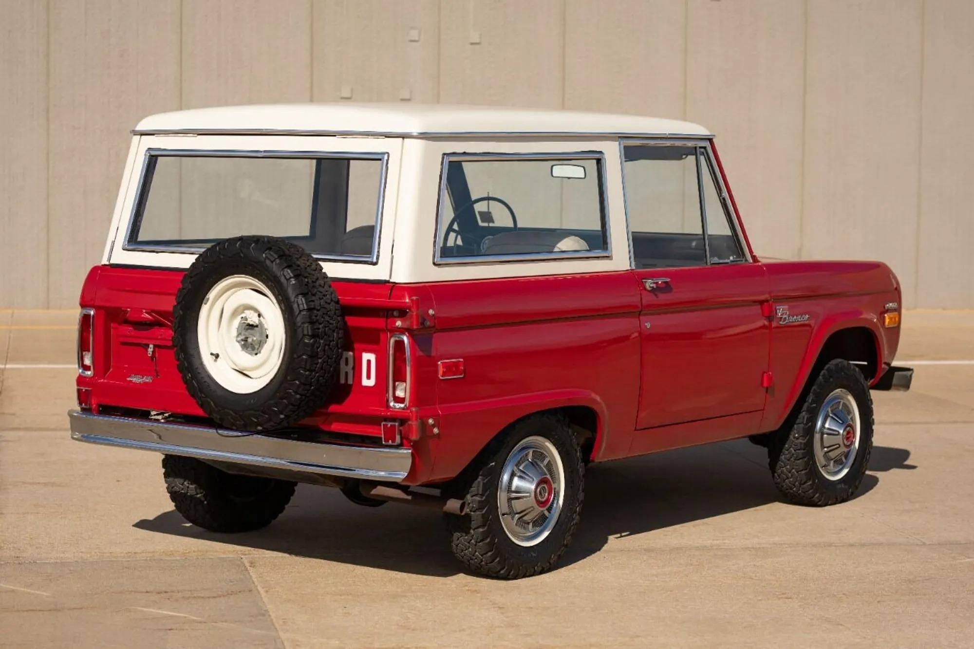 1971 Ford Bronco Sport