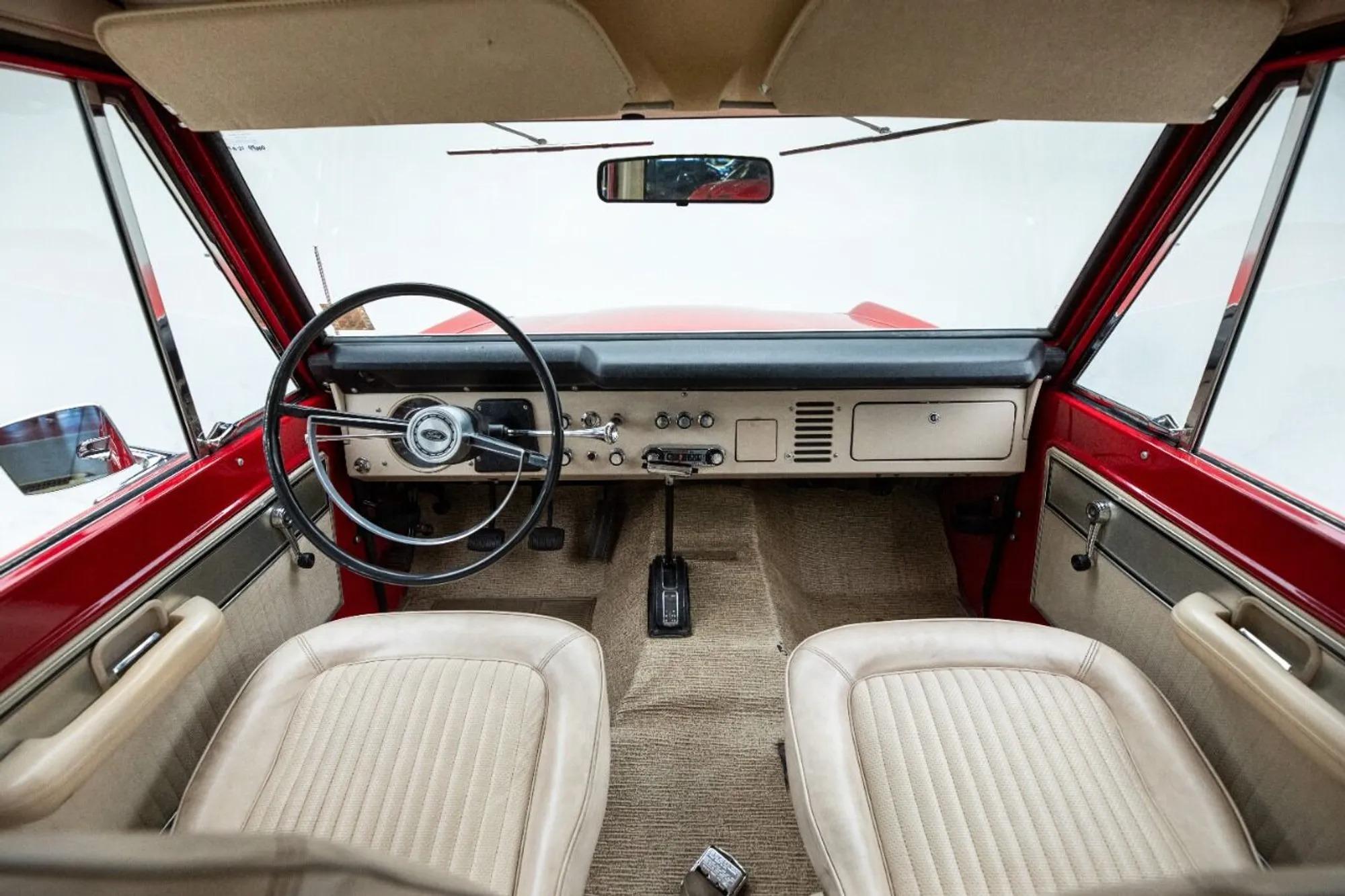 1971 Ford Bronco Sport