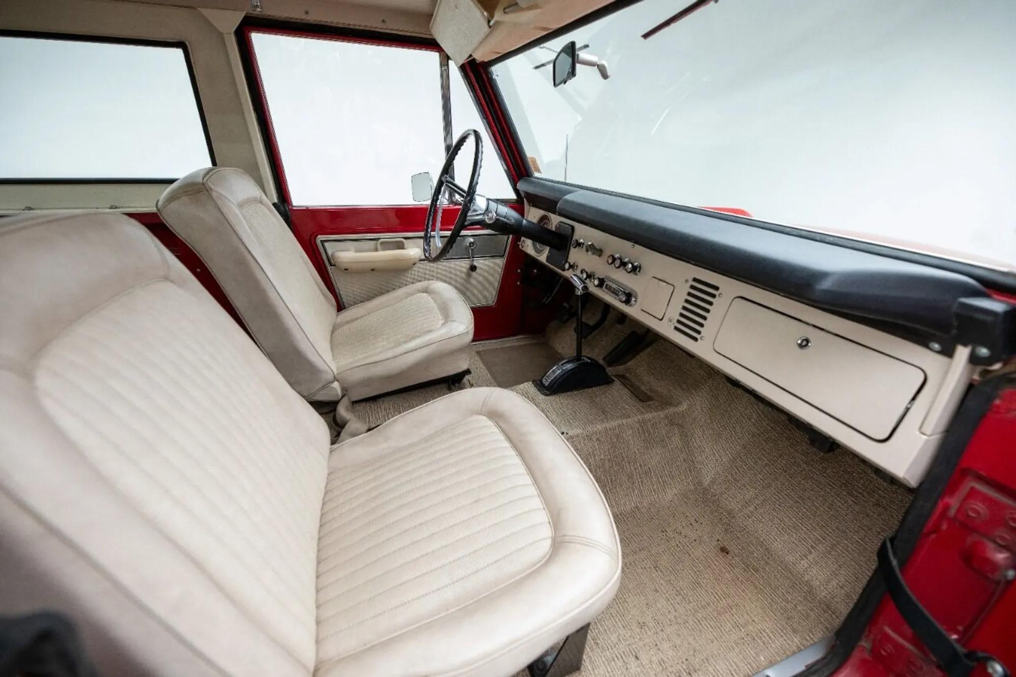 1971 Ford Bronco Sport