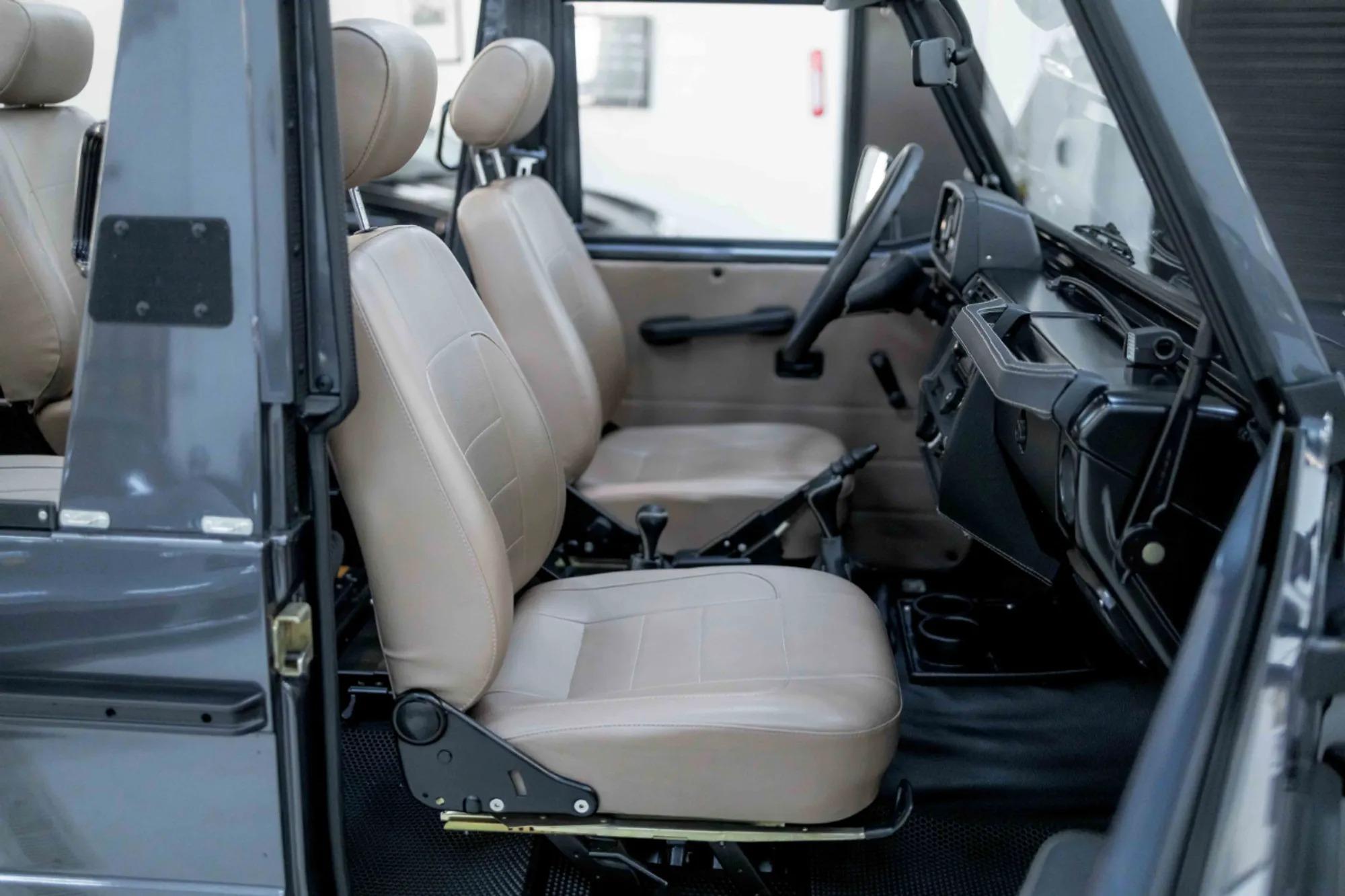 1993 Mercedes-Benz 250 GD