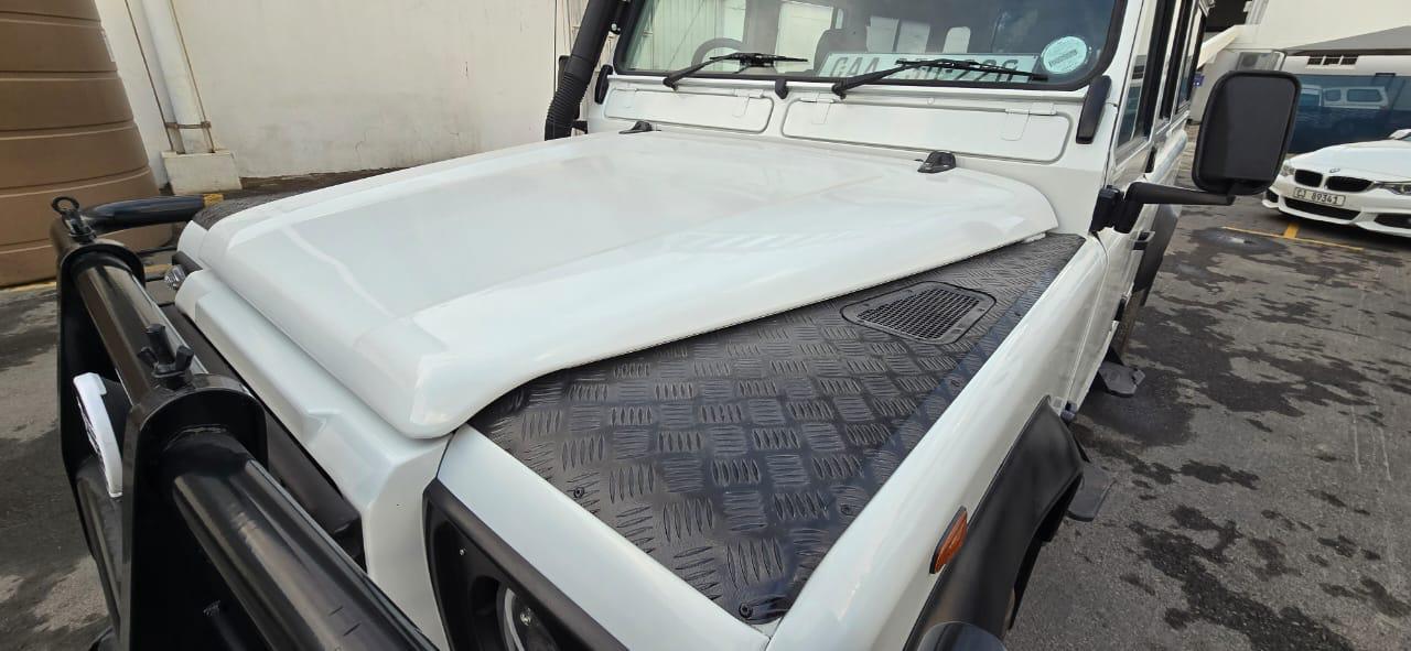 Td5-Powered 1999 Land Rover Defender 110