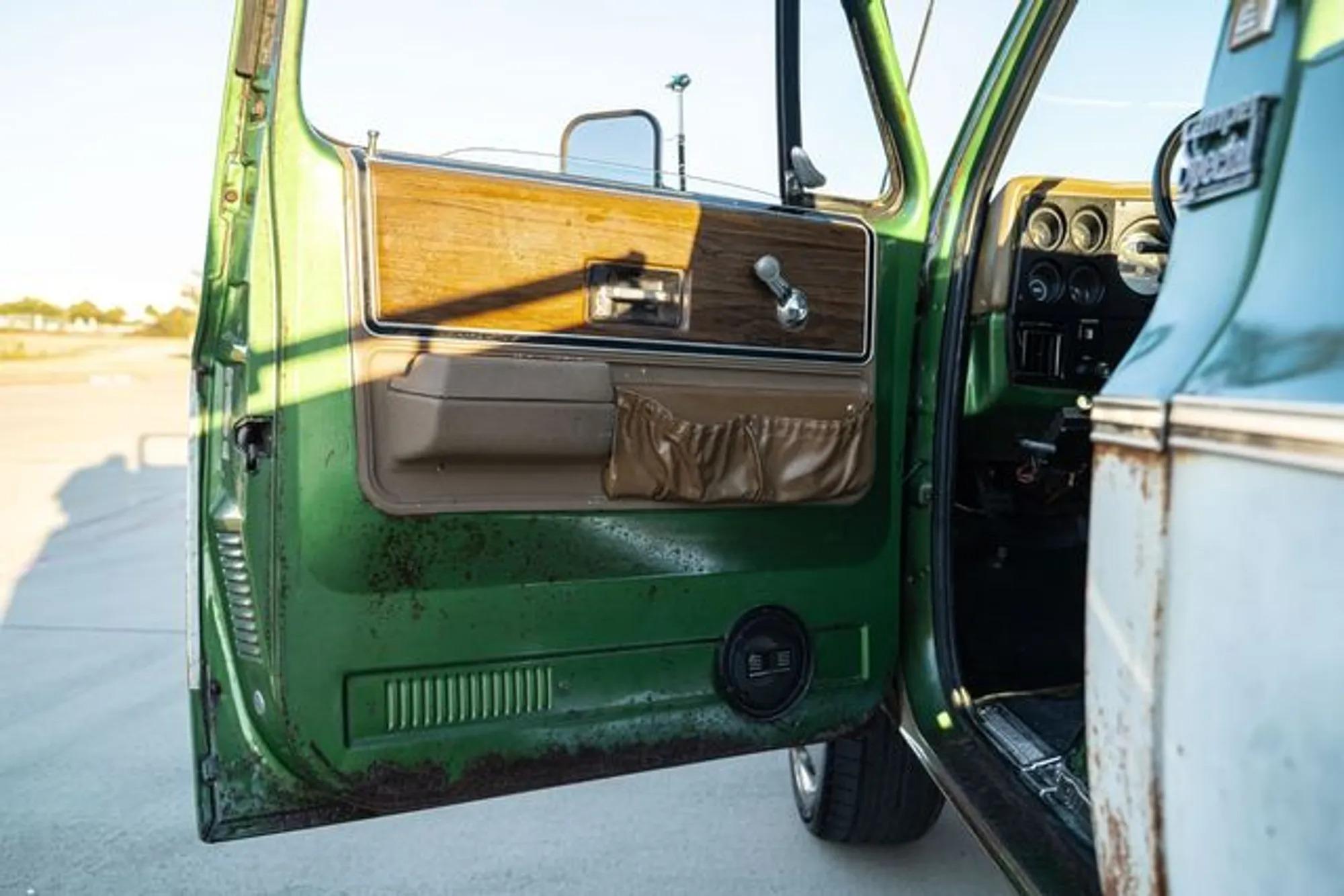 1974 GMC 3500 Custom Dually