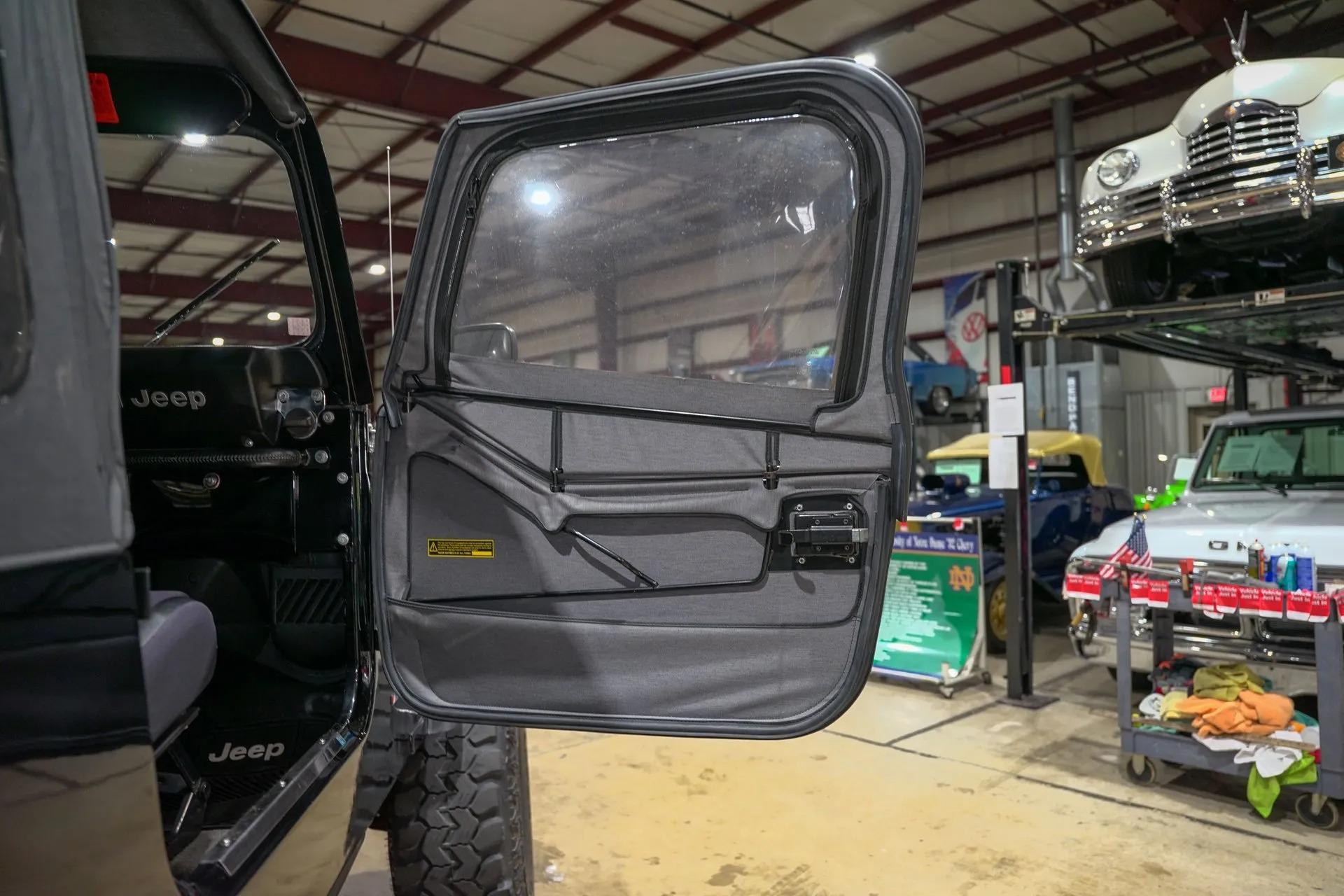 1986 Jeep CJ-7 Laredo