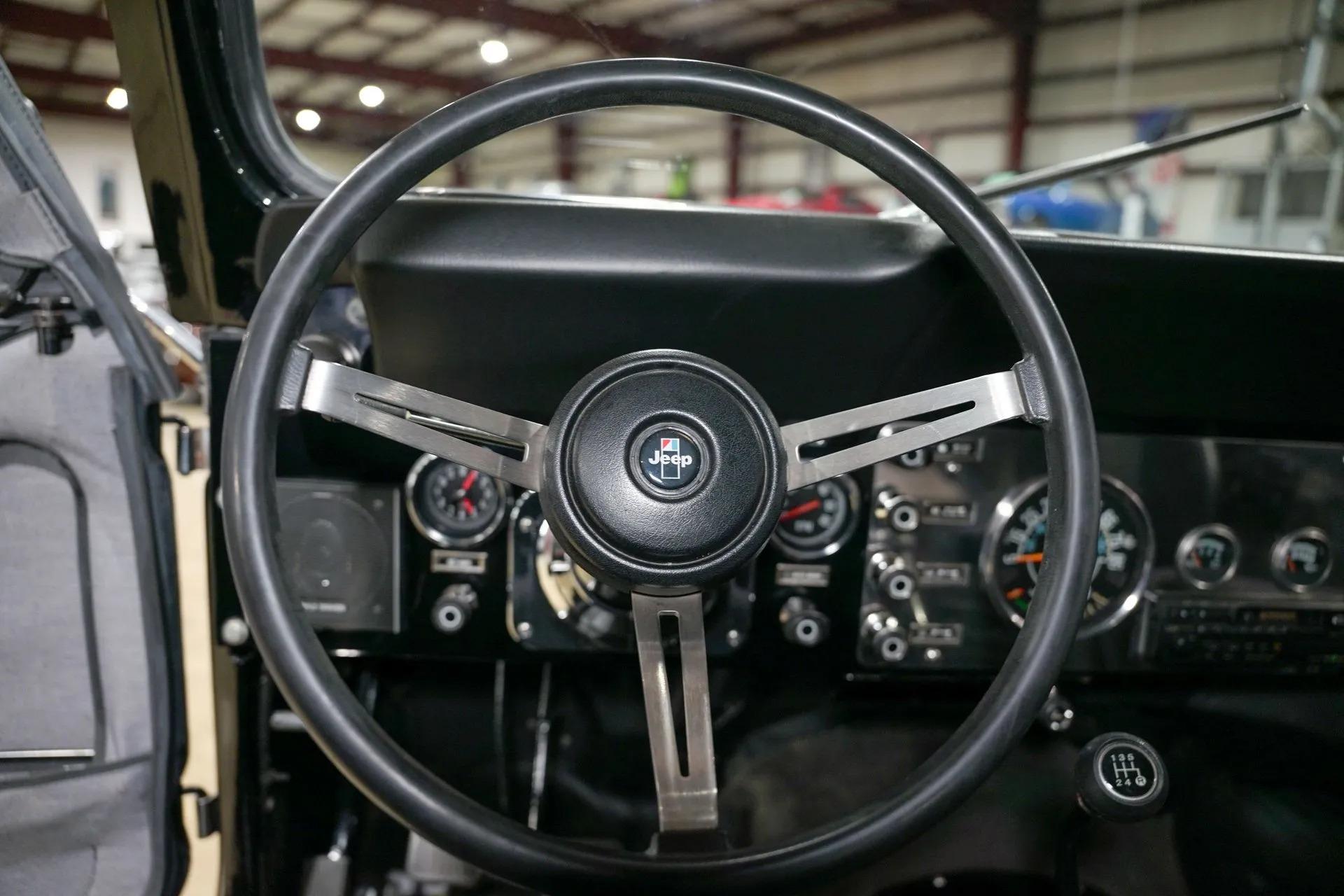 1986 Jeep CJ-7 Laredo