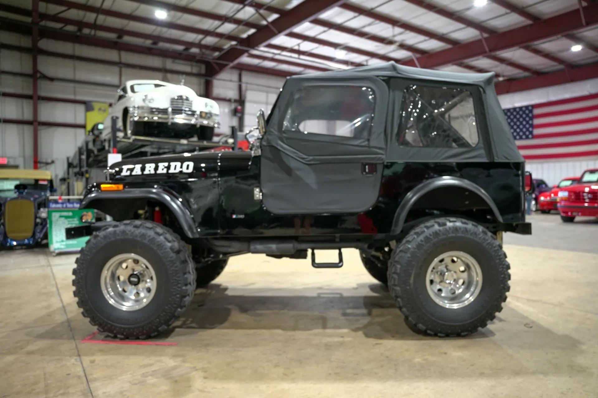 1986 Jeep CJ-7 Laredo