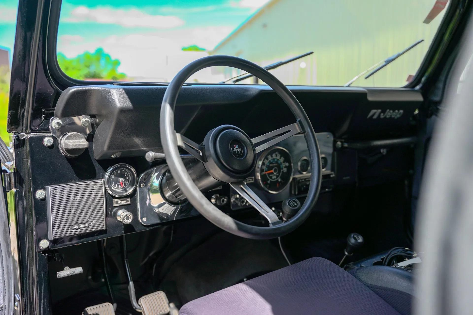 1986 Jeep CJ-7 Laredo