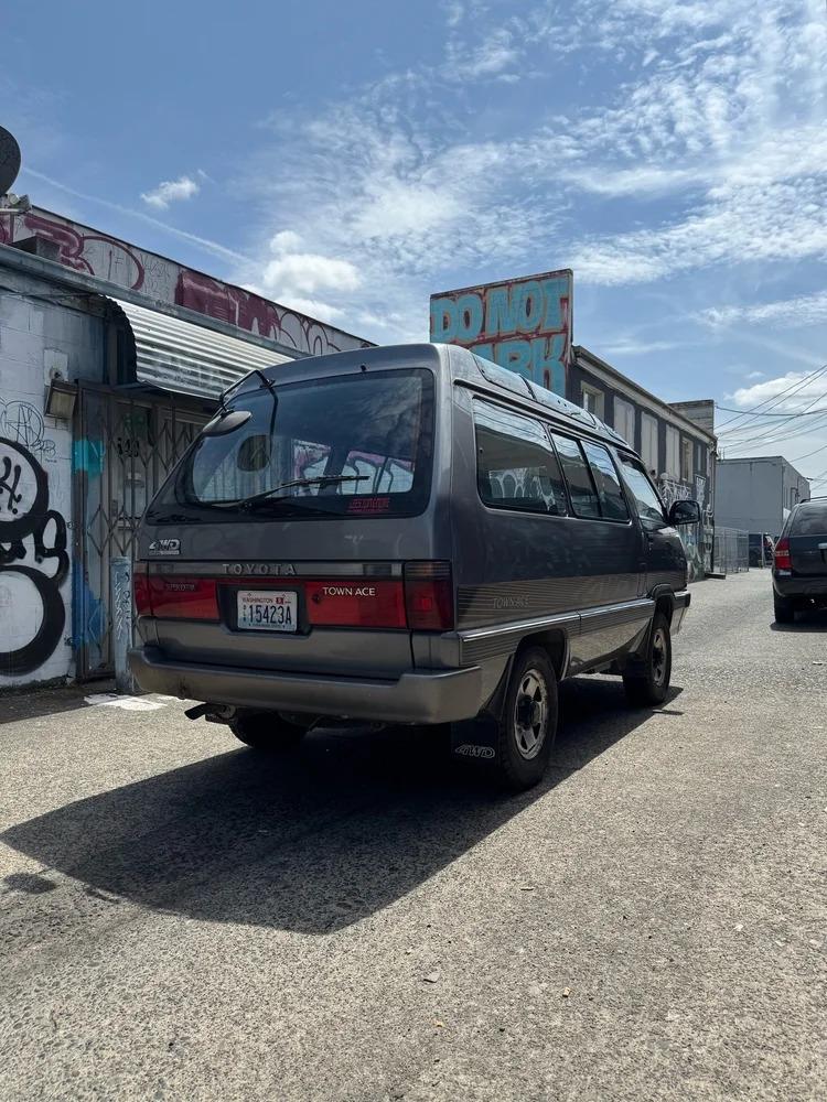 1993 Toyota Townace Super Custom - 3