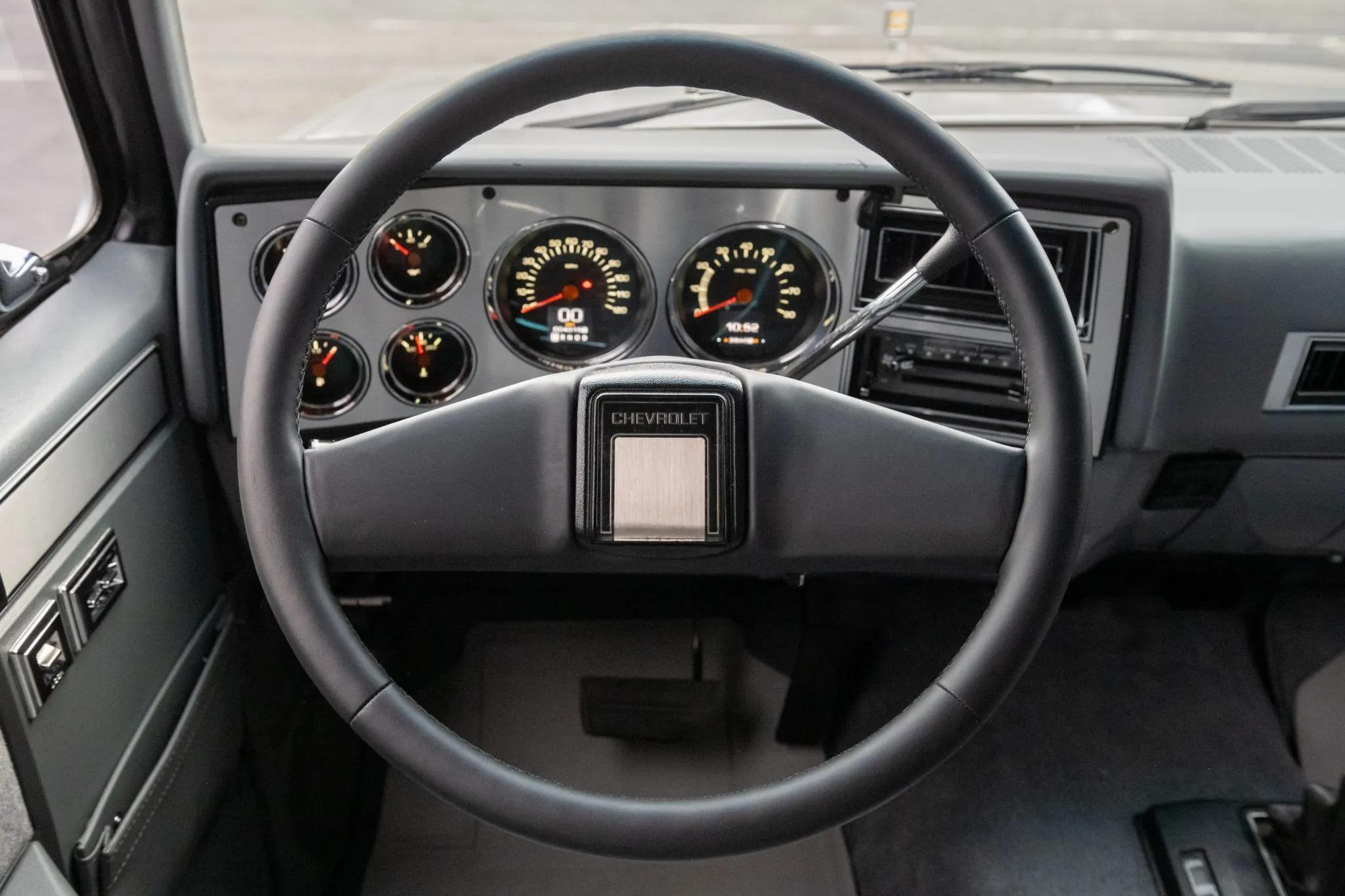 LS-Powered 1987 Chevrolet K5 Blazer Silverado