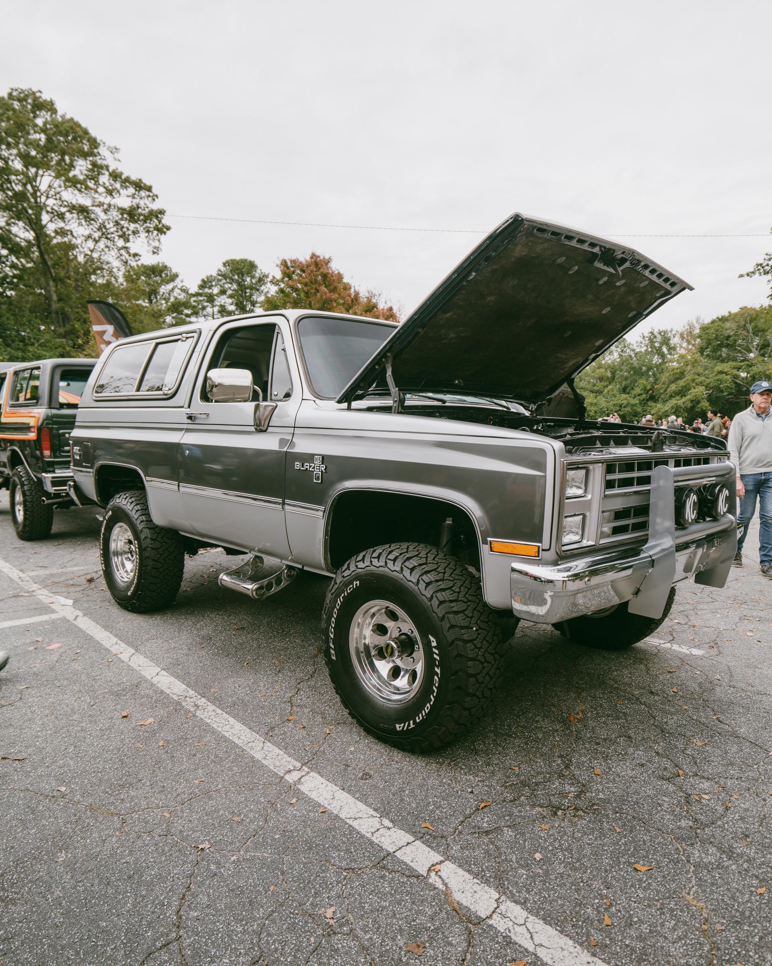 LS-Powered 1987 Chevrolet K5 Blazer Silverado 4×4 - 4