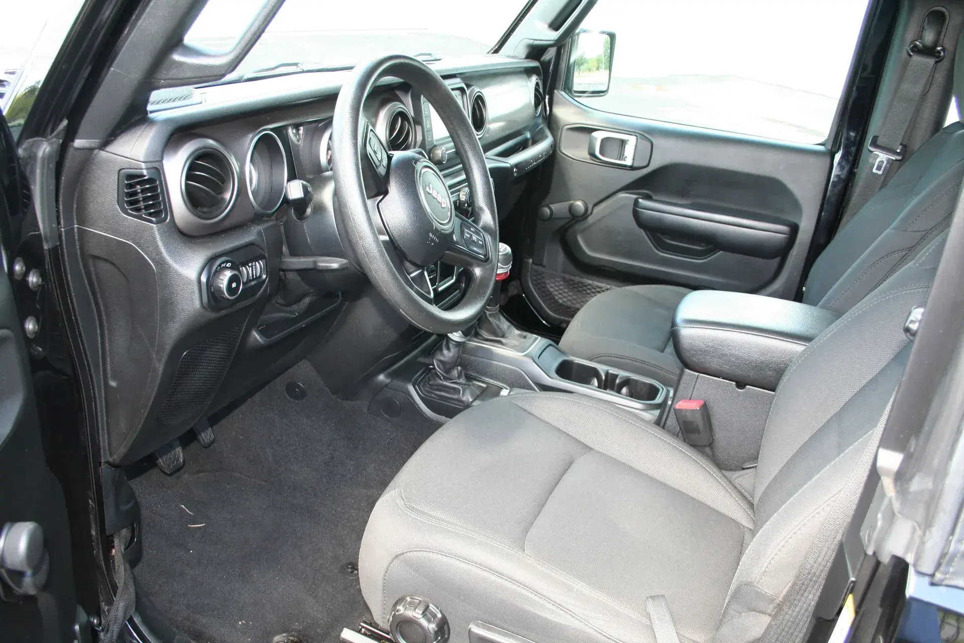 22k-Mile 2020 Jeep Wrangler Sport