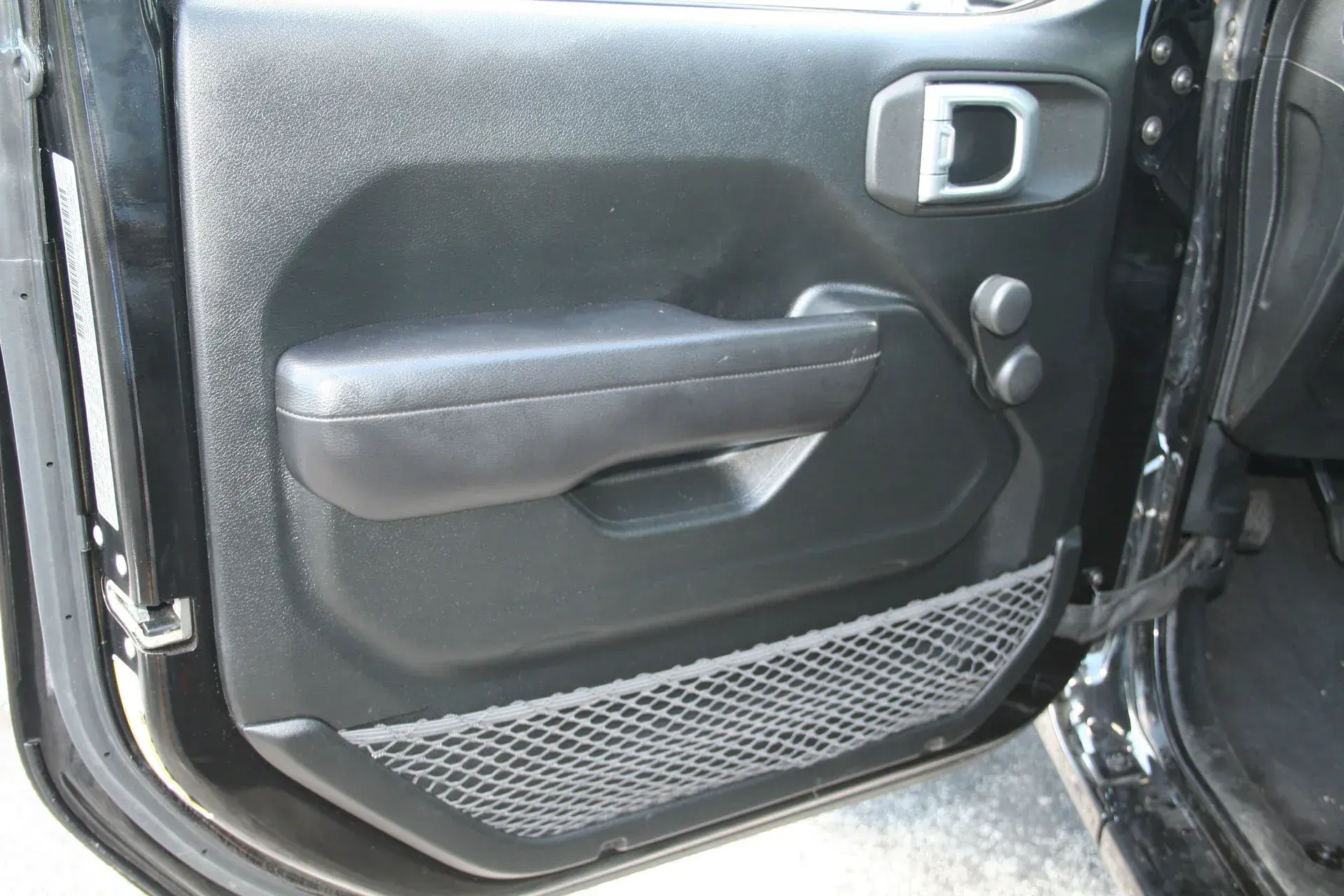 22k-Mile 2020 Jeep Wrangler Sport