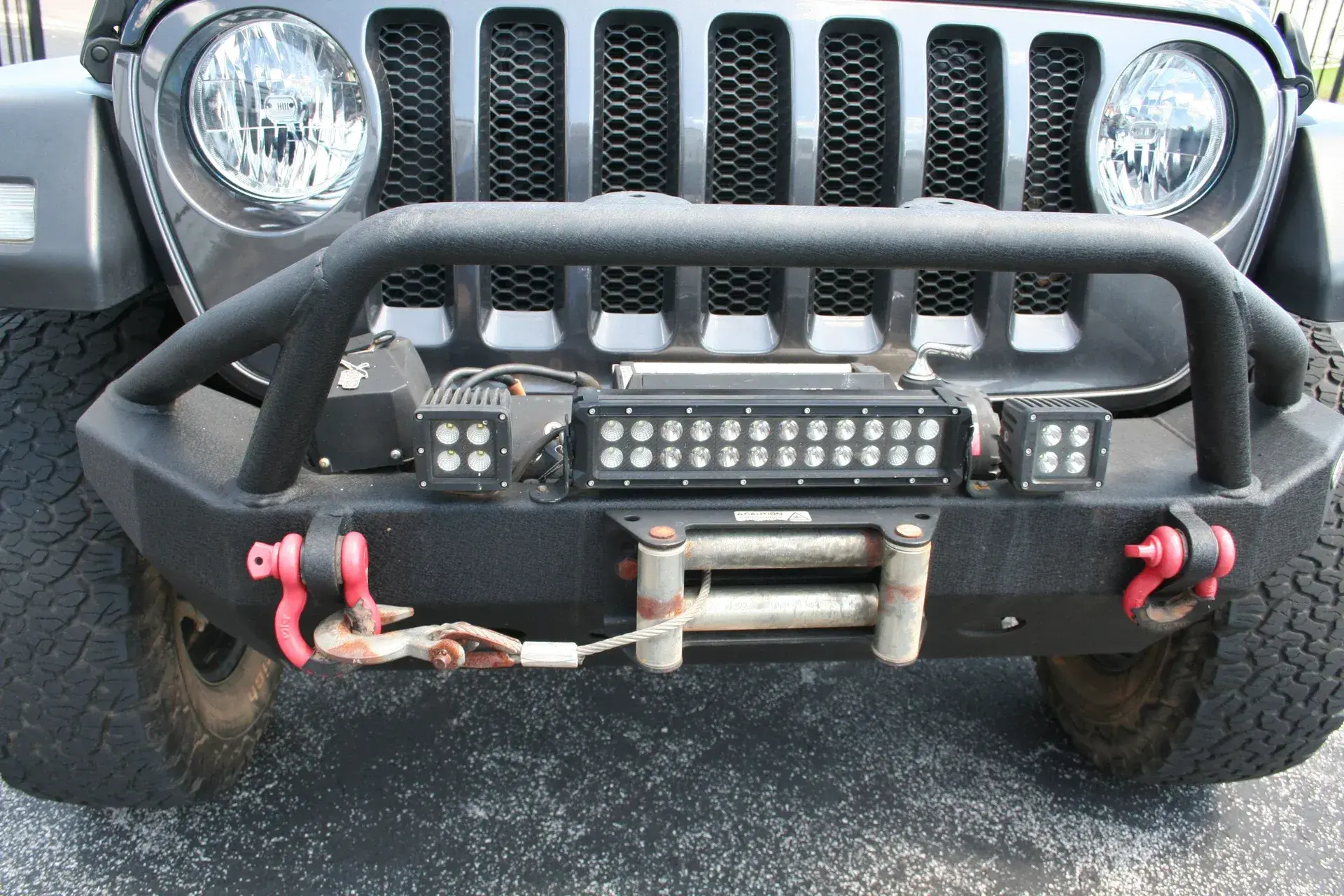 22k-Mile 2020 Jeep Wrangler Sport