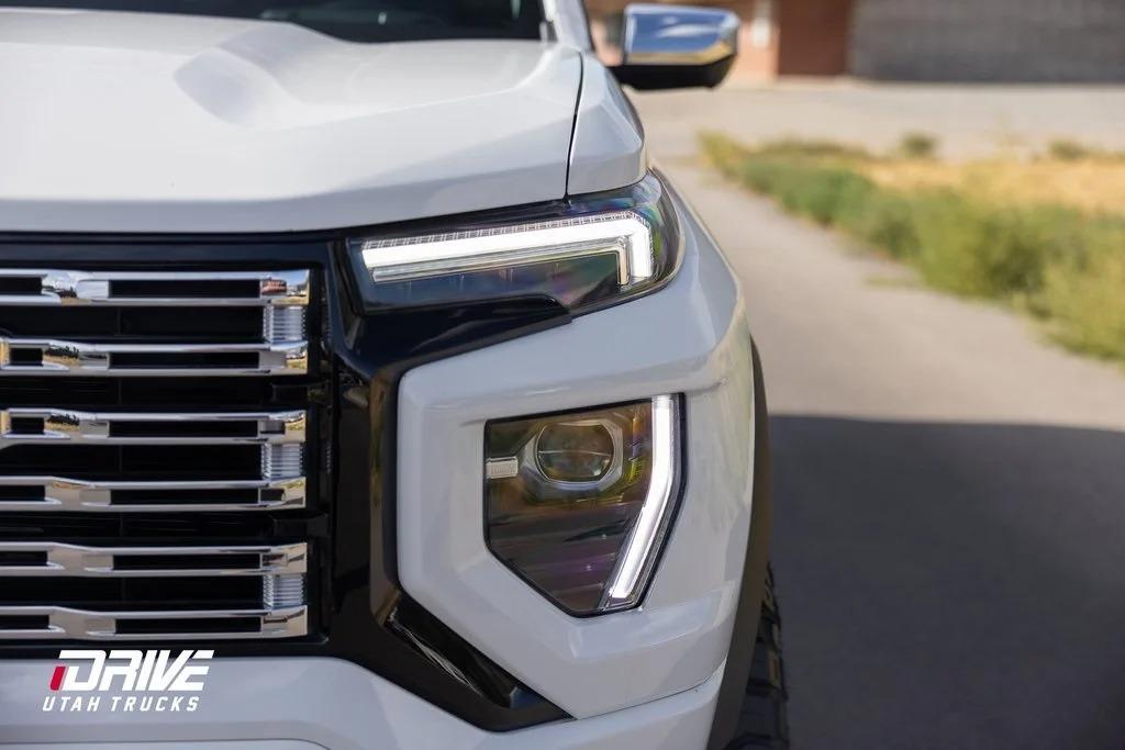 2023 GMC Canyon Denali - 5