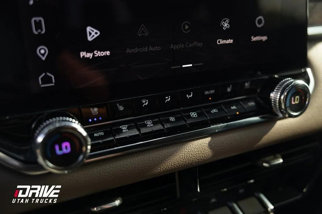 2023 GMC Canyon Denali