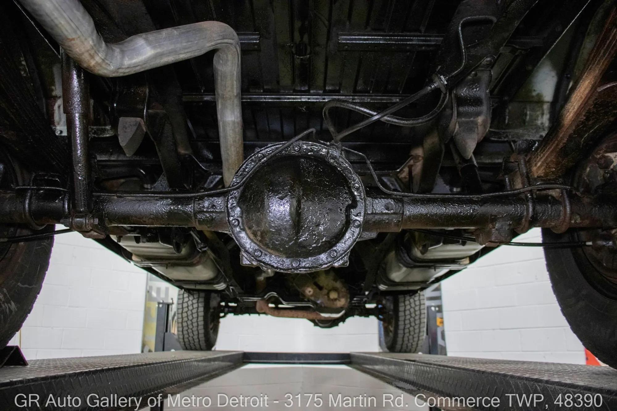 1987 Chevrolet R/V 10 Series V10