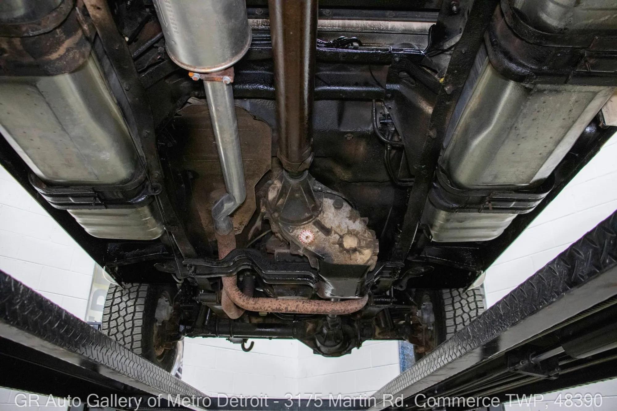 1987 Chevrolet R/V 10 Series V10