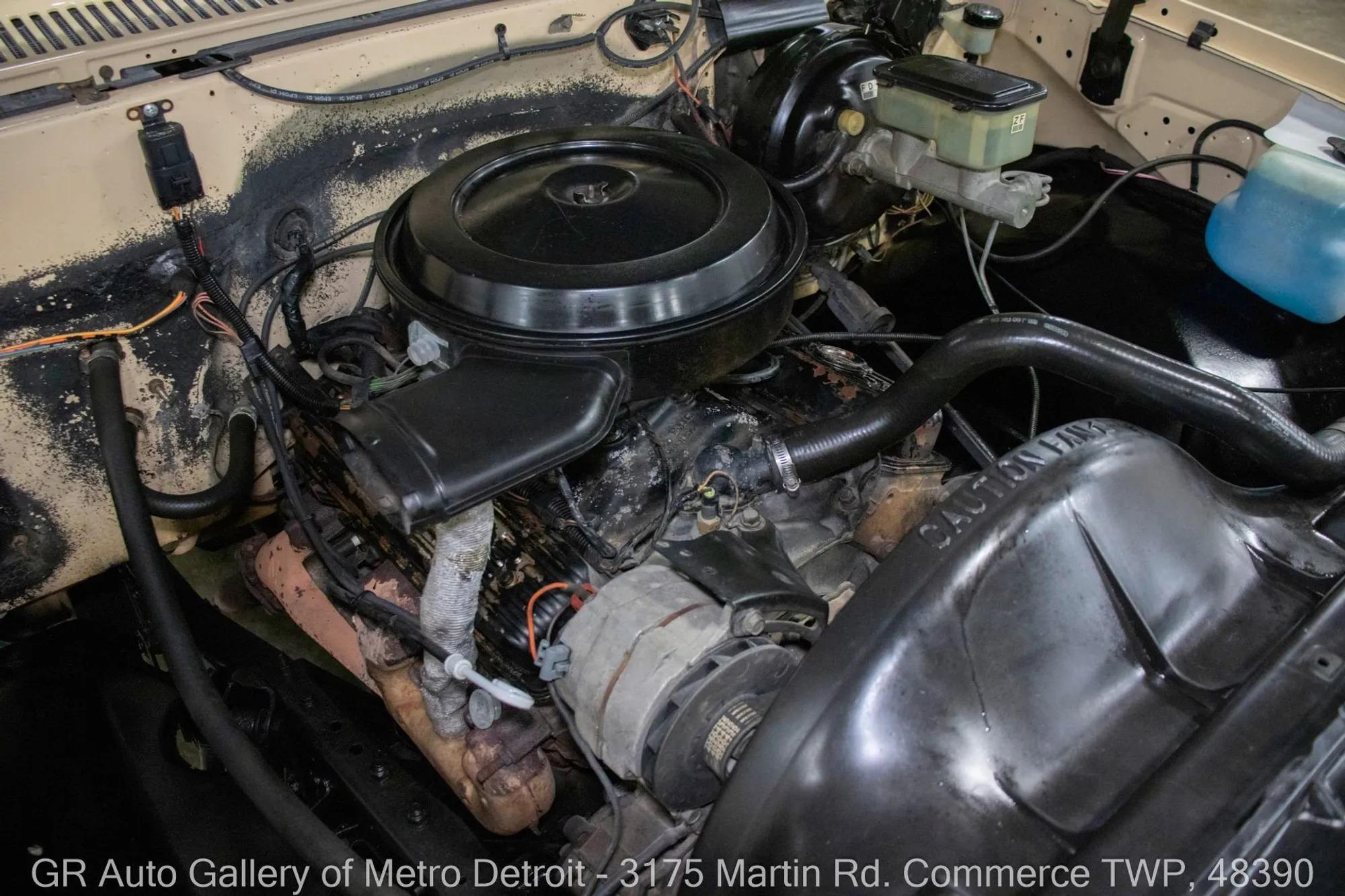 1987 Chevrolet R/V 10 Series V10