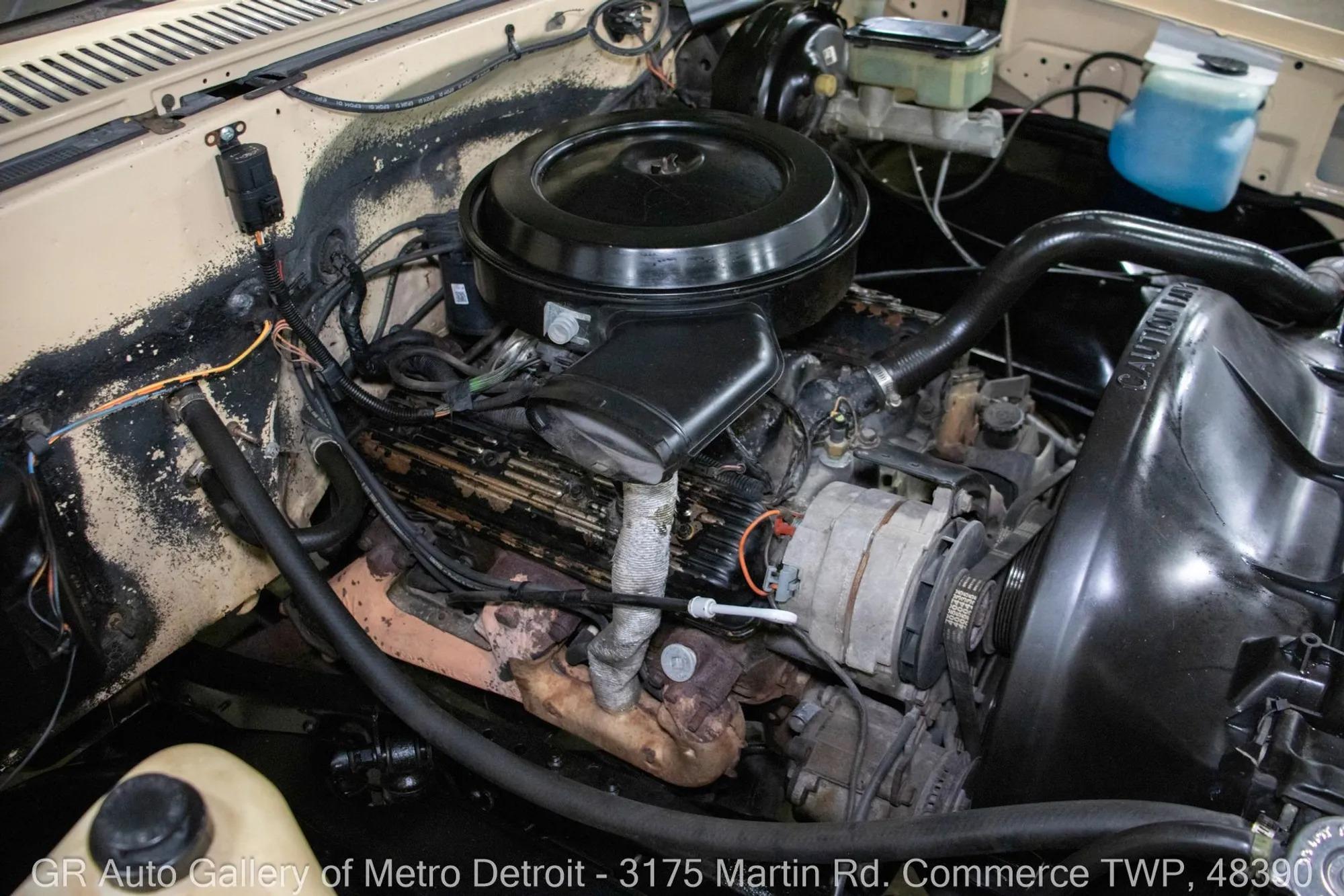 1987 Chevrolet R/V 10 Series V10