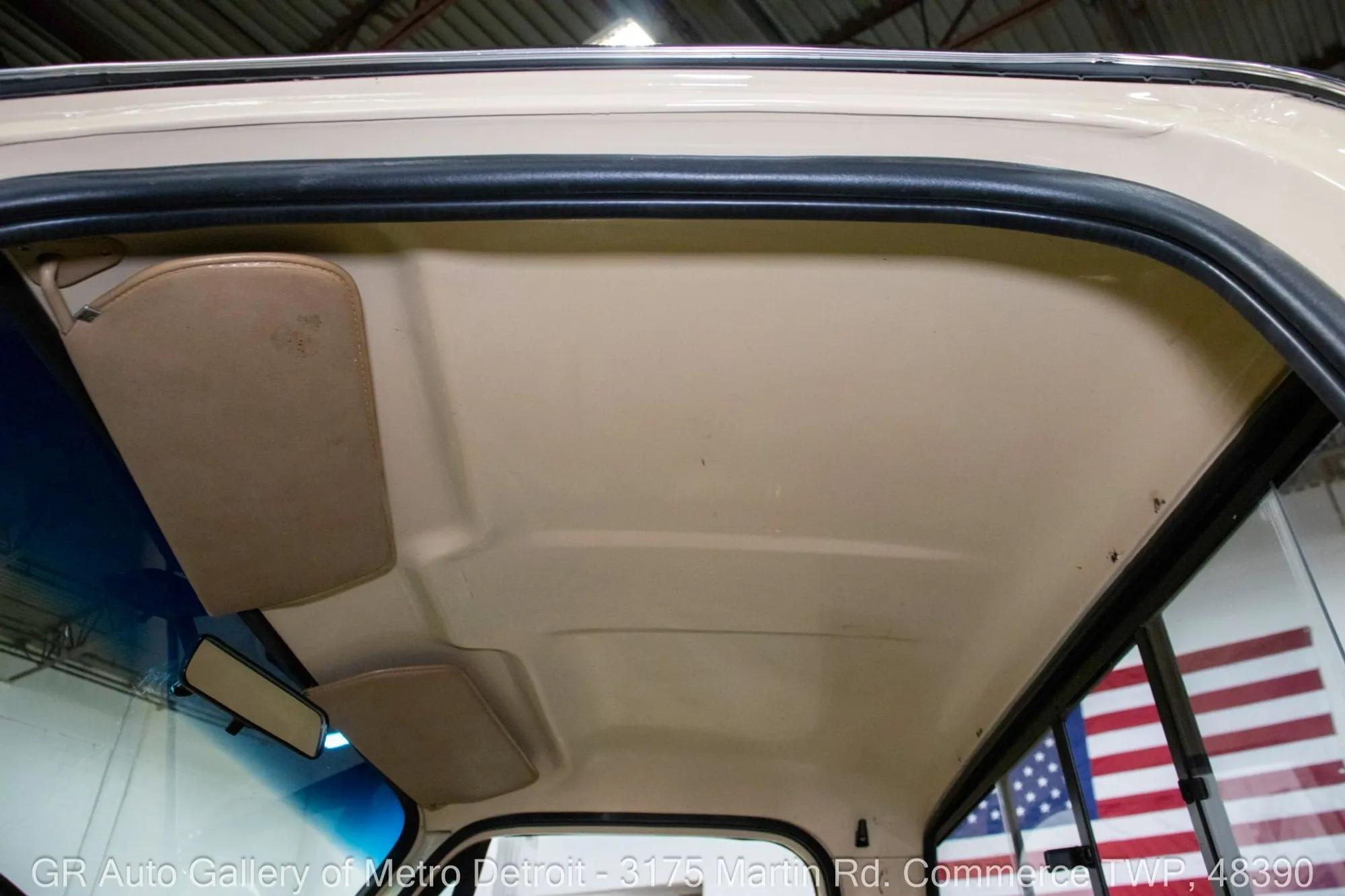 1987 Chevrolet R/V 10 Series V10