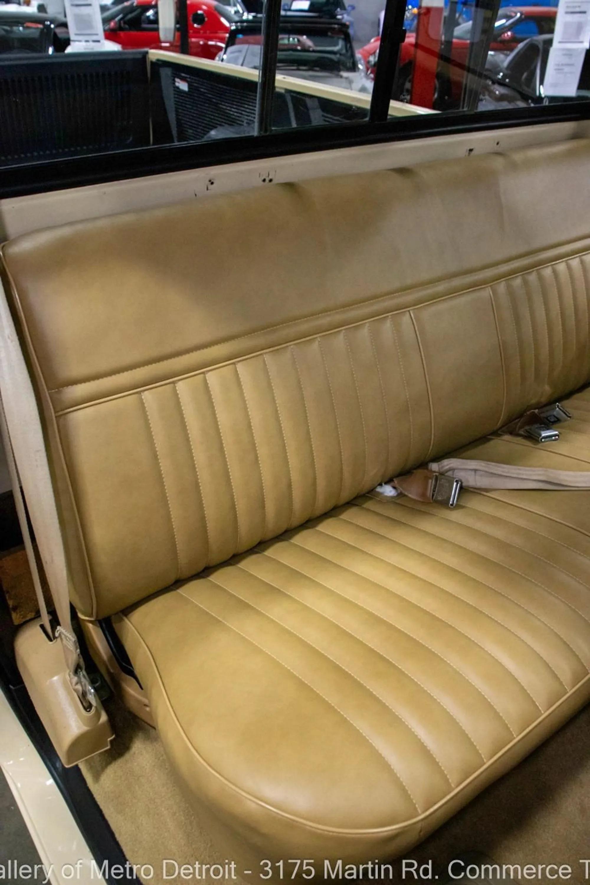 1987 Chevrolet R/V 10 Series V10