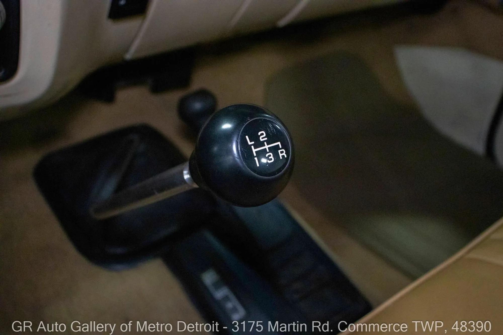 1987 Chevrolet R/V 10 Series V10