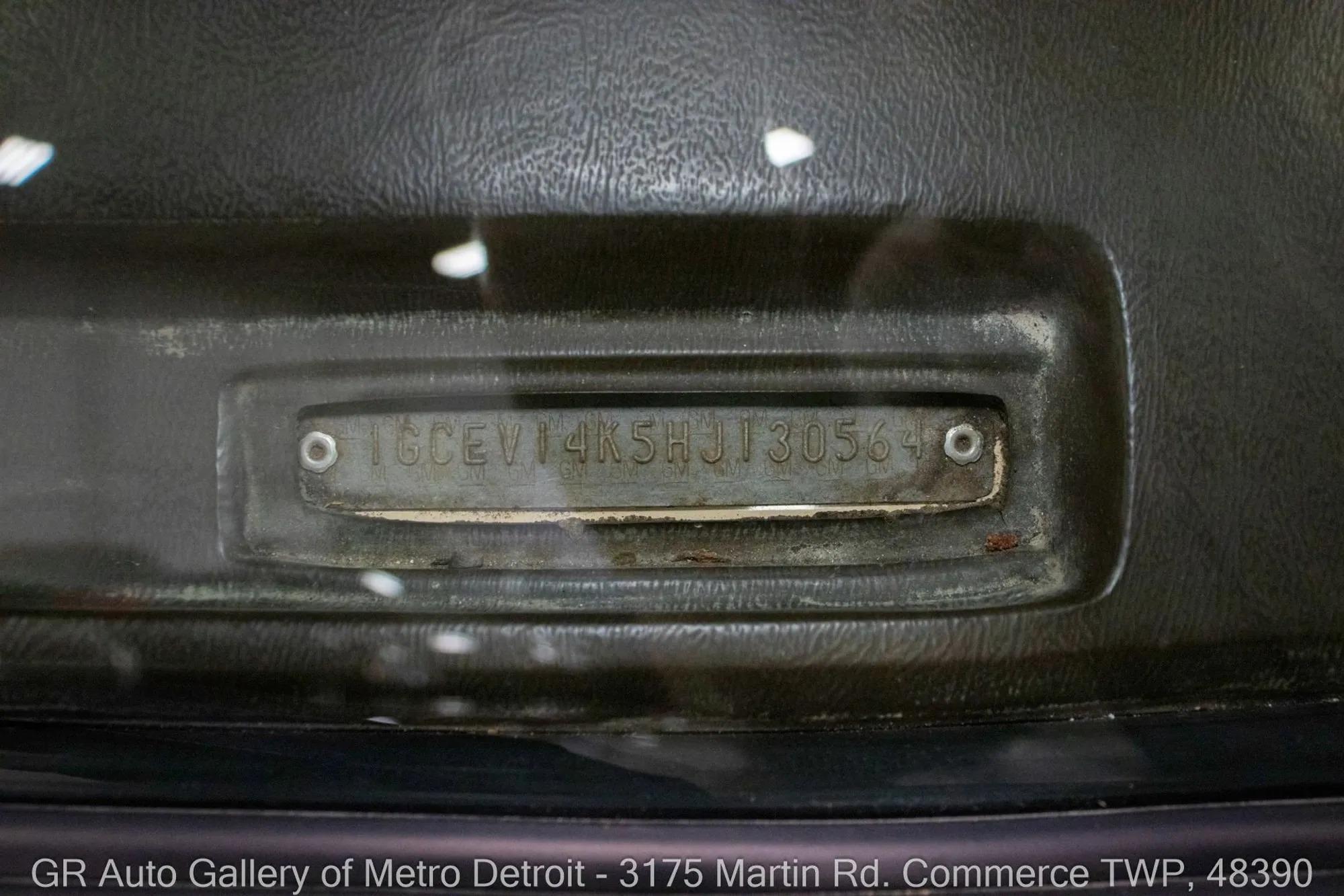 1987 Chevrolet R/V 10 Series V10