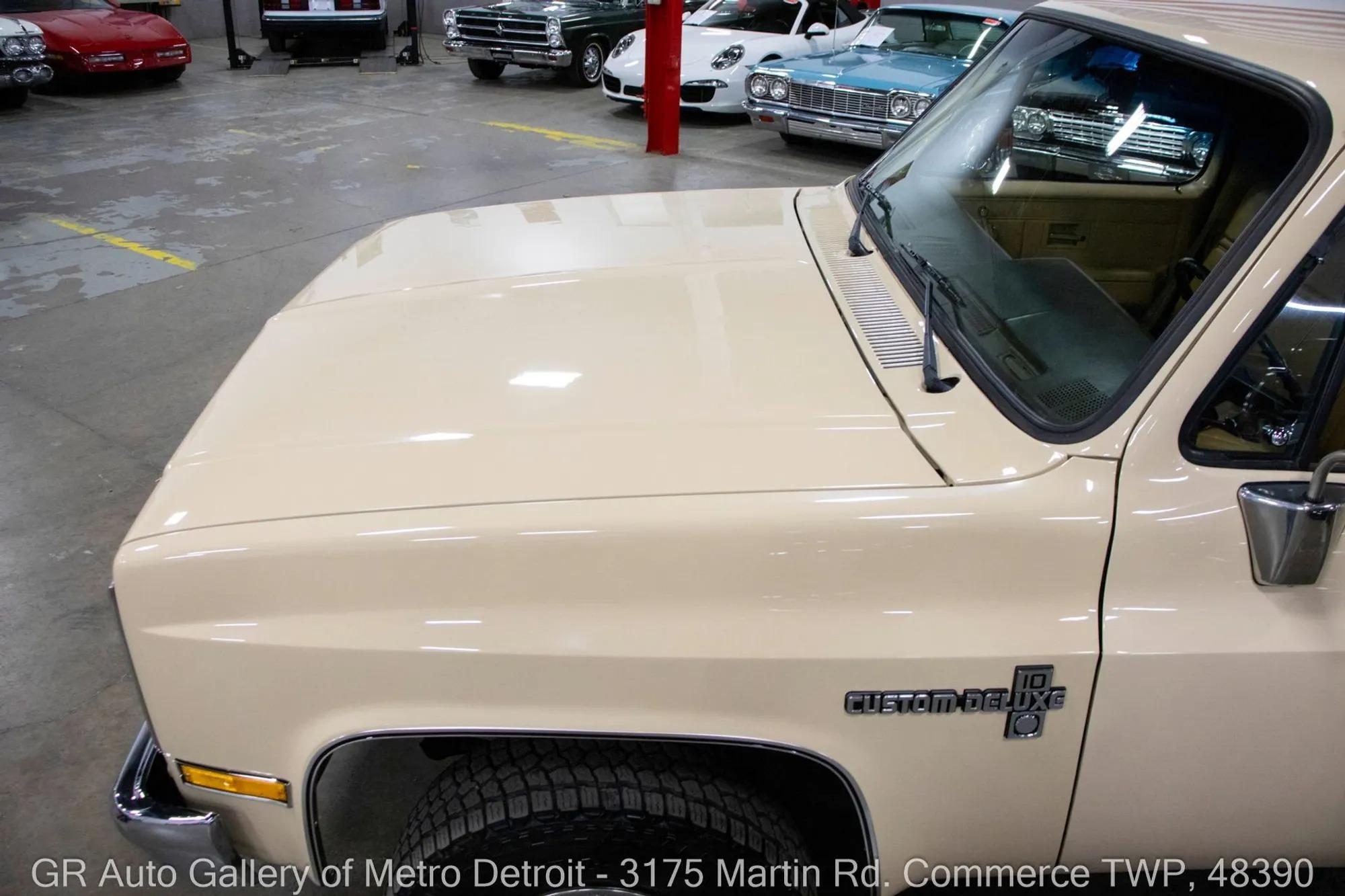 1987 Chevrolet R/V 10 Series V10