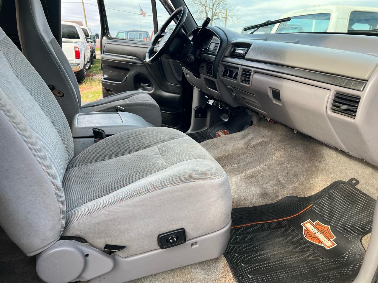 1995 Ford Bronco XLT