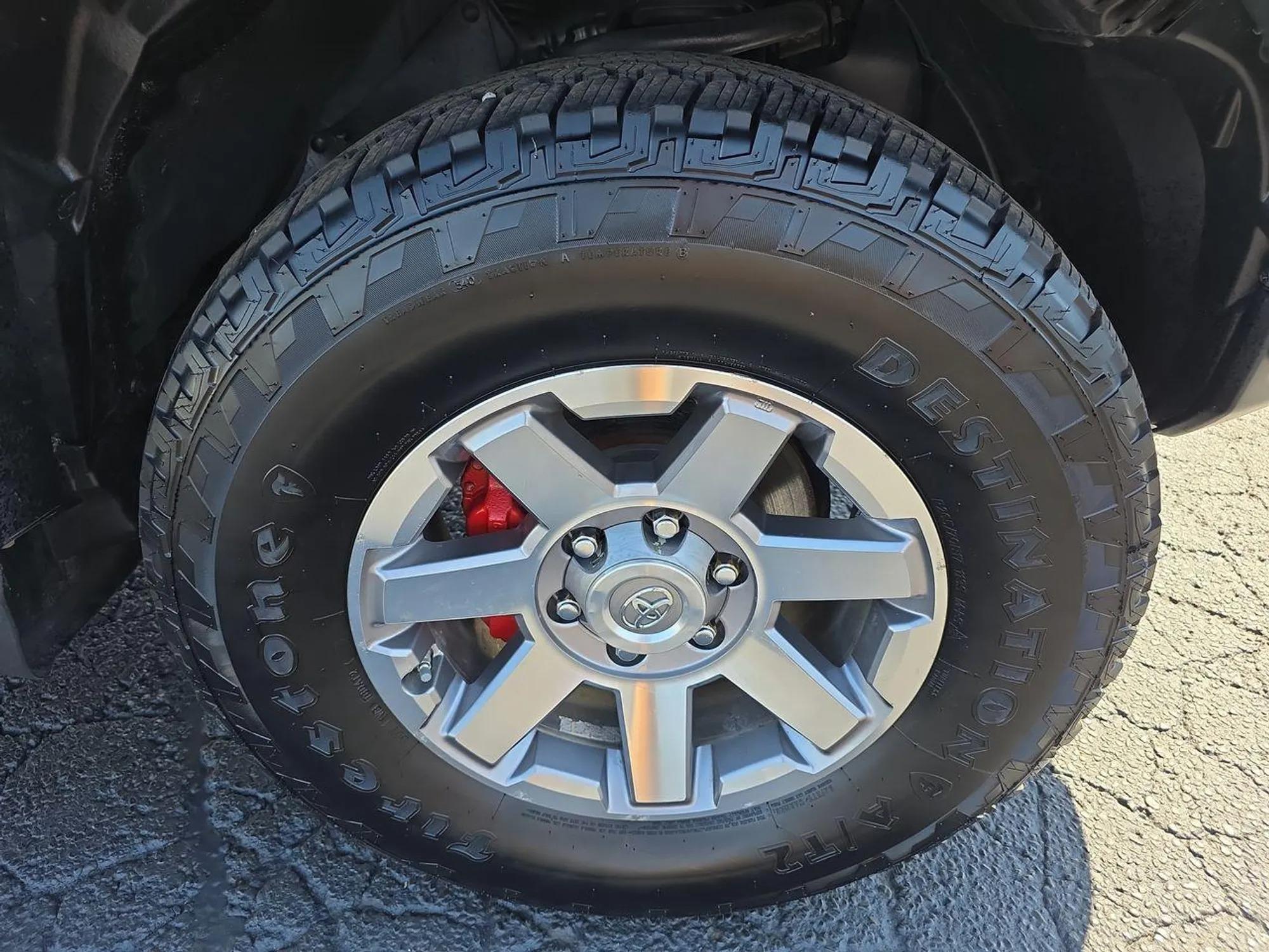 2014 Toyota FJ Cruiser - 3