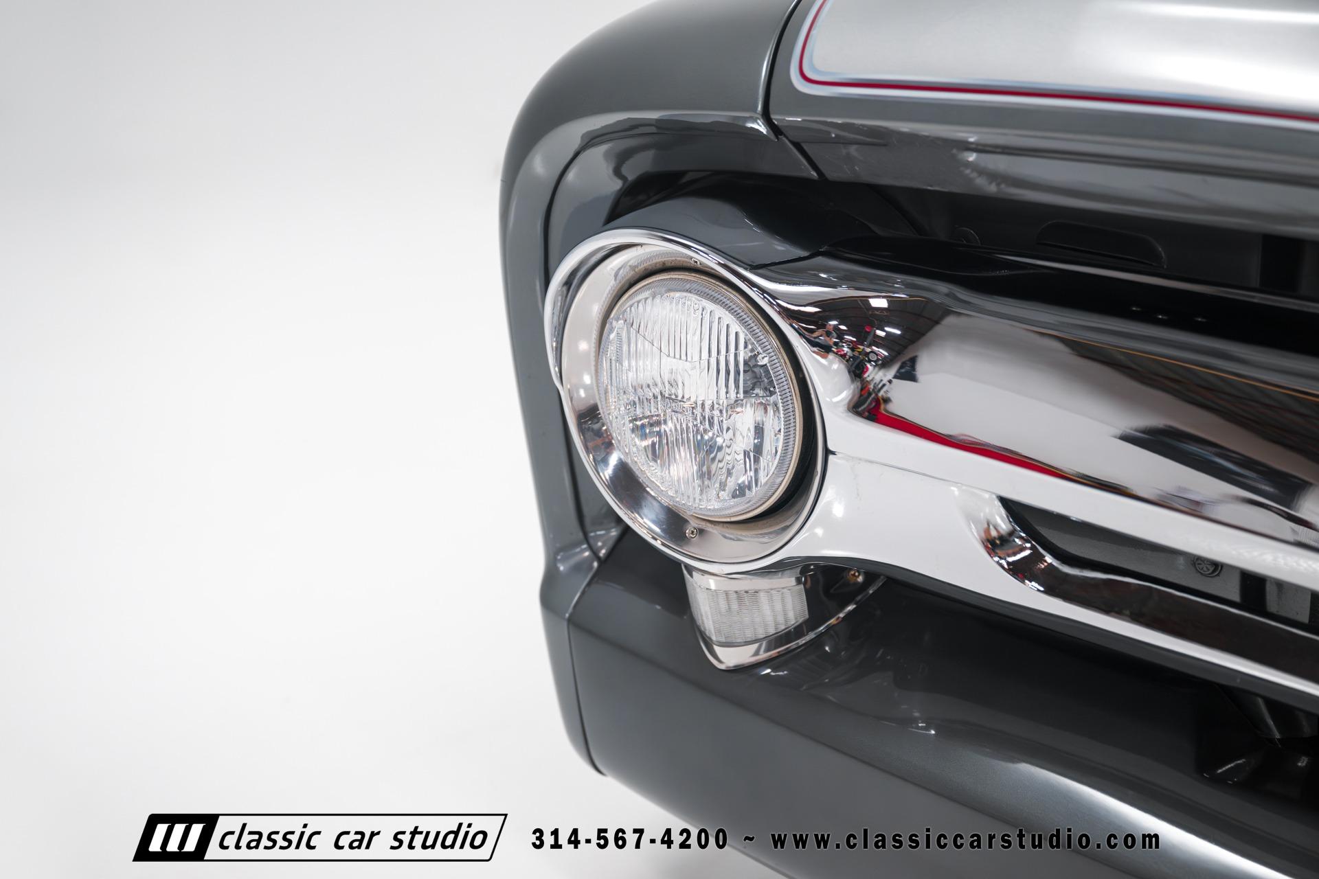 1953 Ford F-100 Pickup