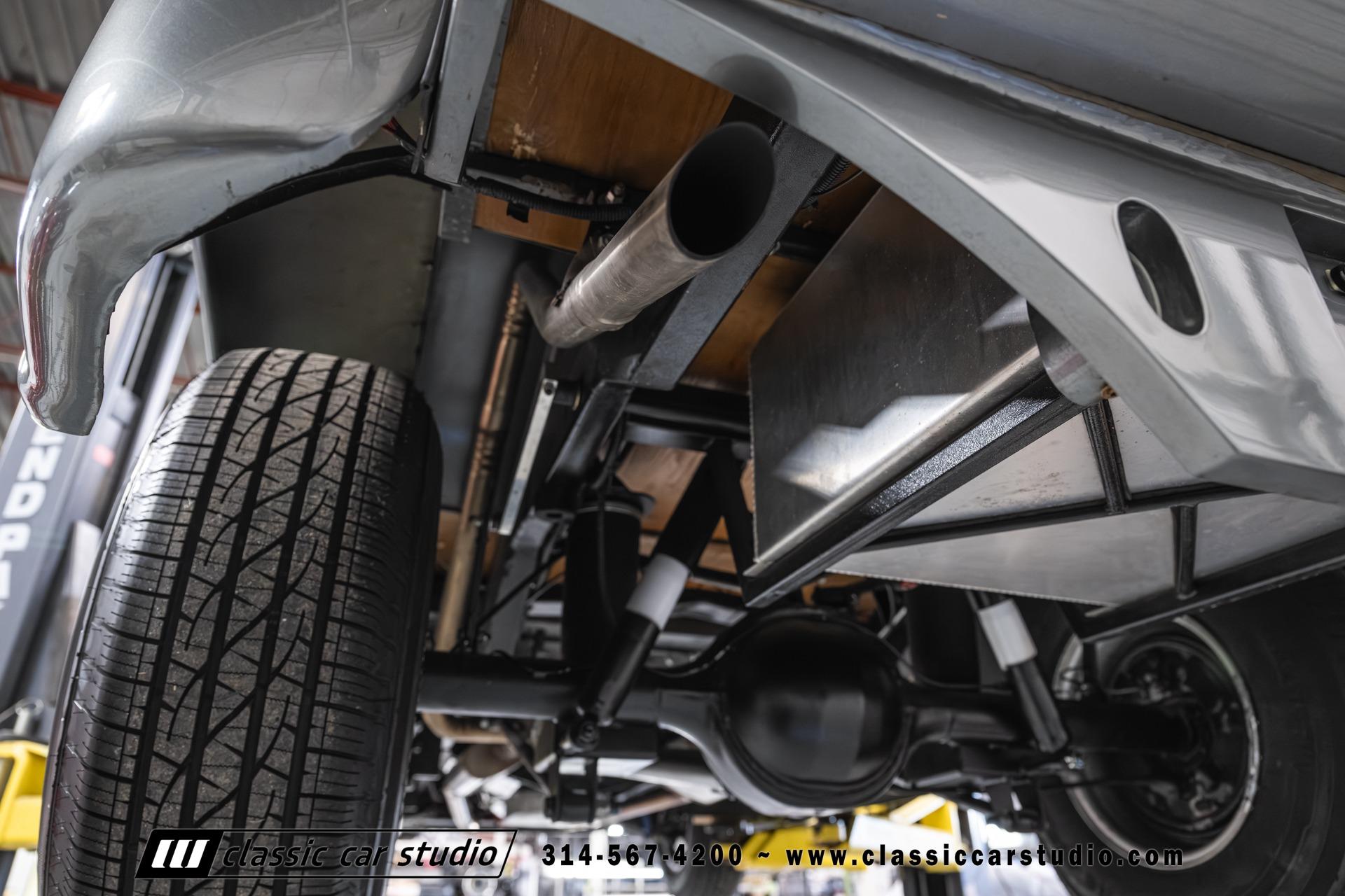 1953 Ford F-100 Pickup