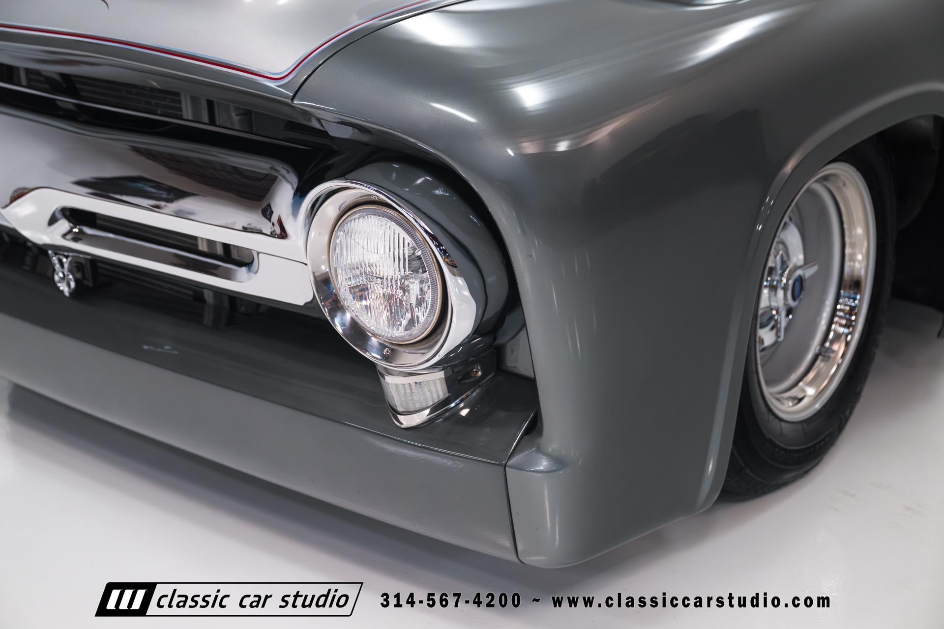 1953 Ford F-100 Pickup