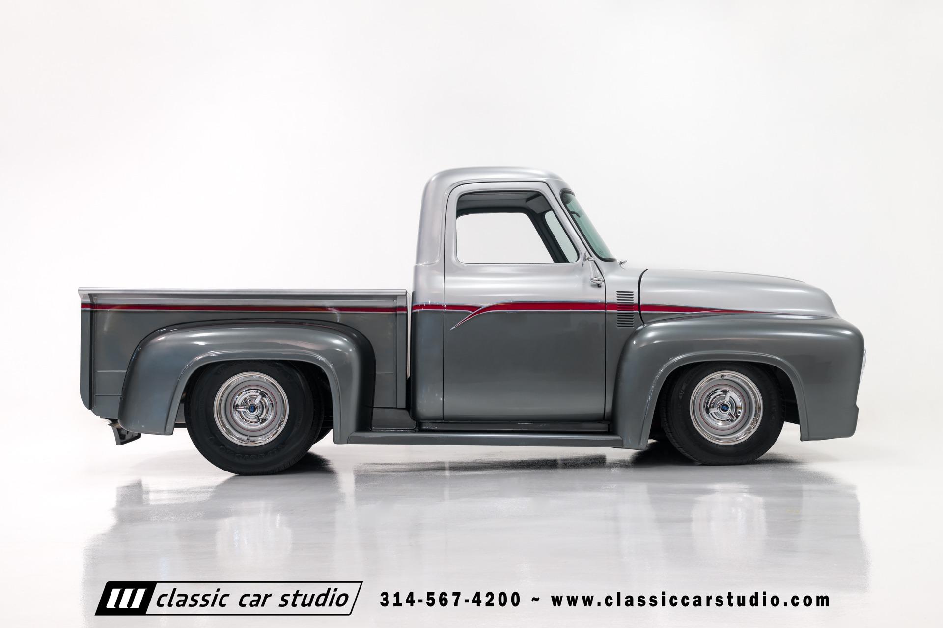 1953 Ford F-100 Pickup
