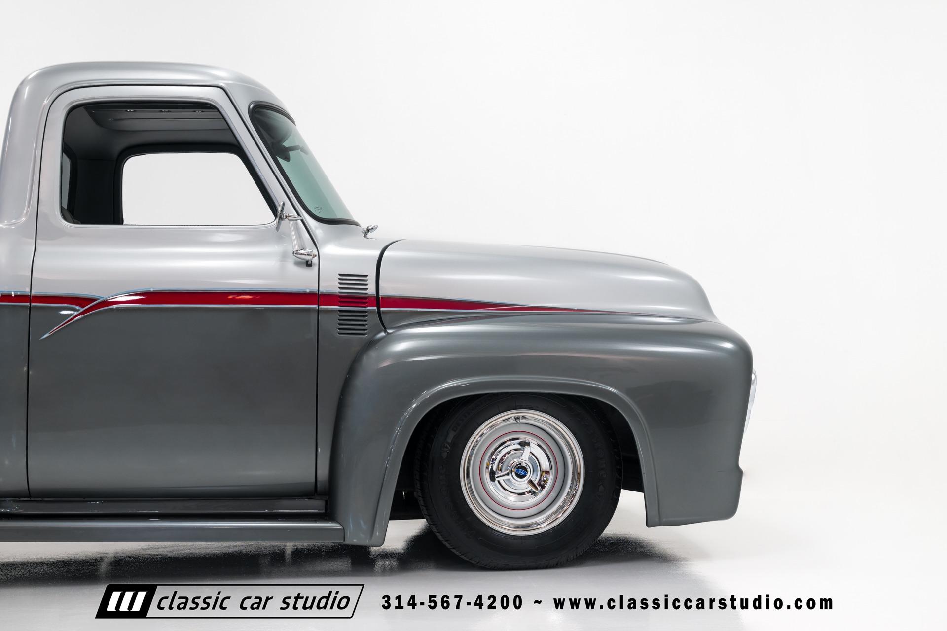 1953 Ford F-100 Pickup