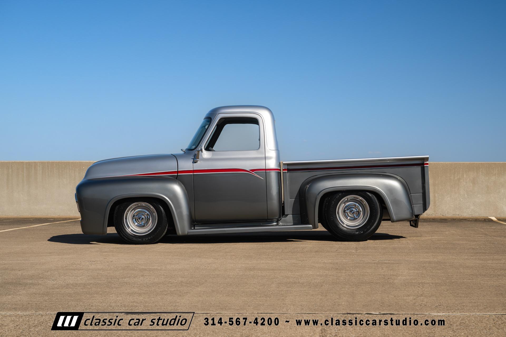 1953 Ford F-100 Pickup