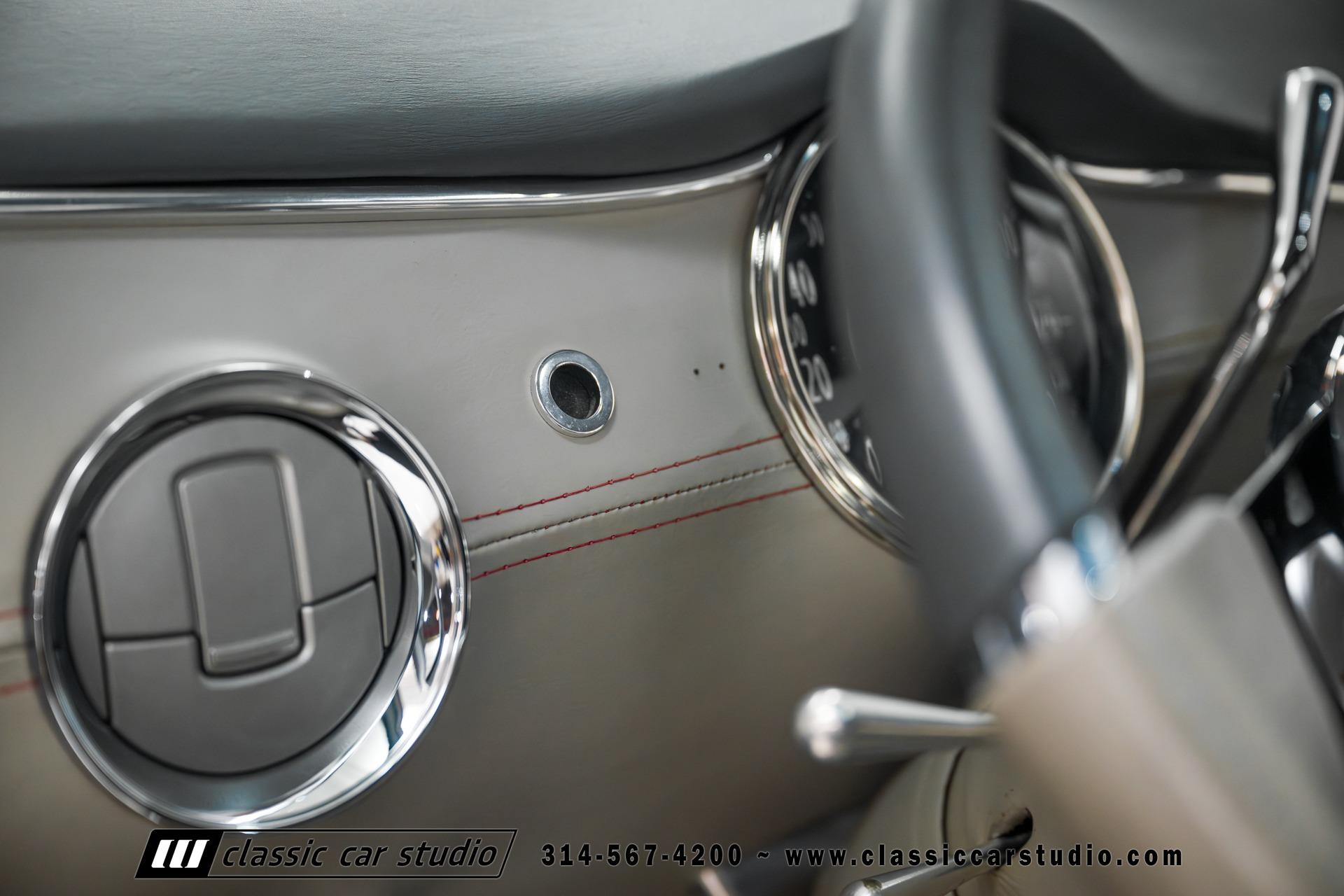 1953 Ford F-100 Pickup