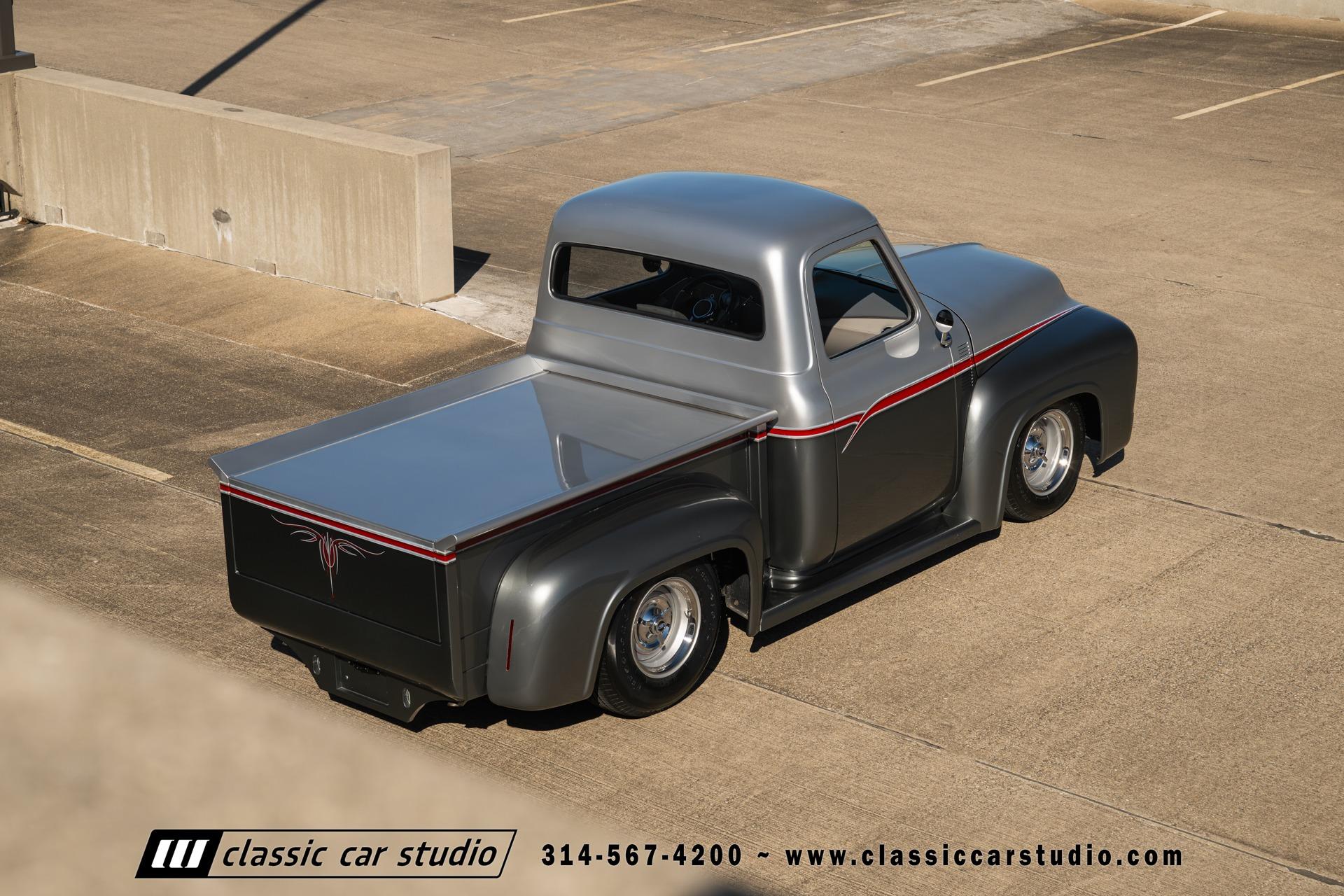 1953 Ford F-100 Pickup