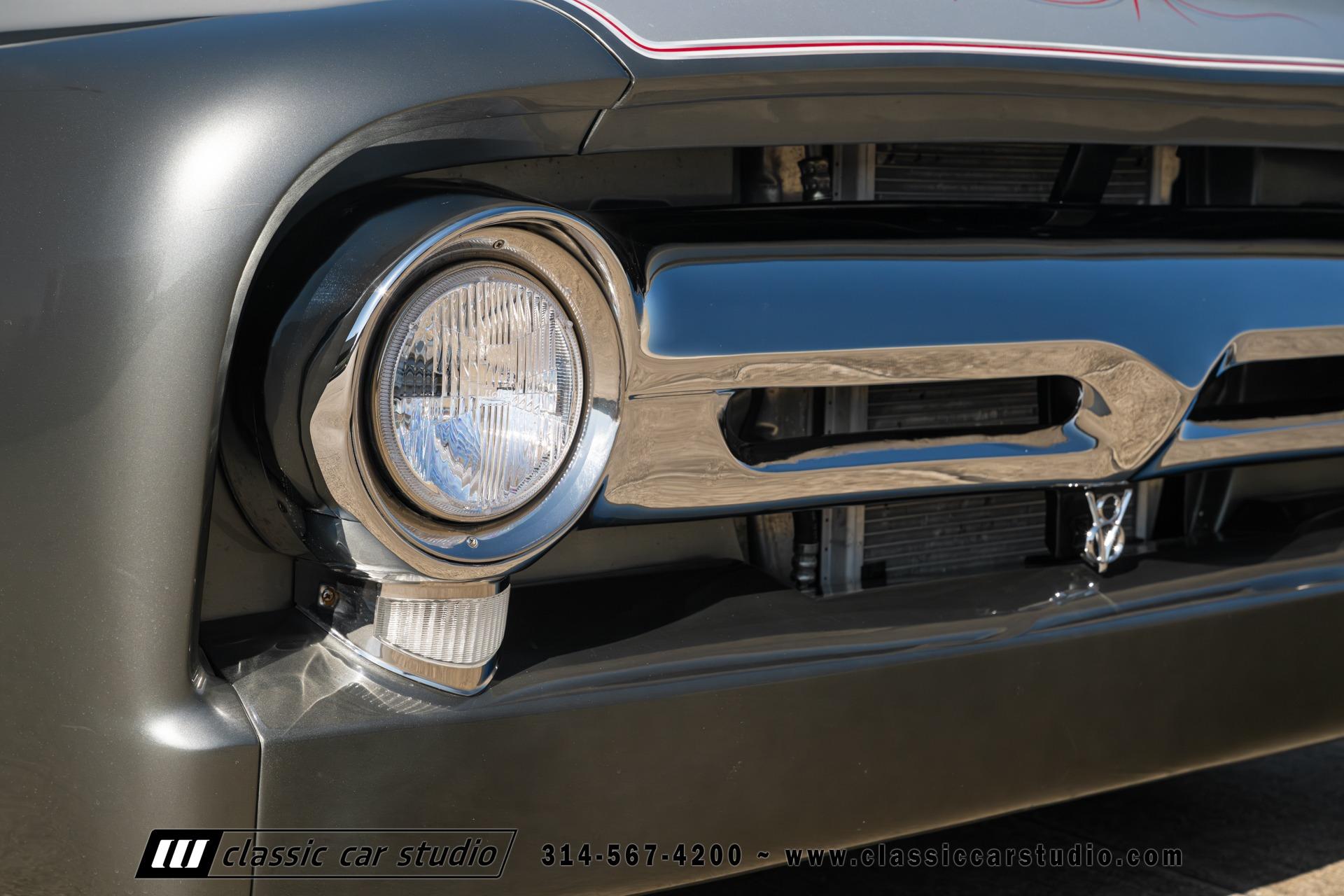 1953 Ford F-100 Pickup