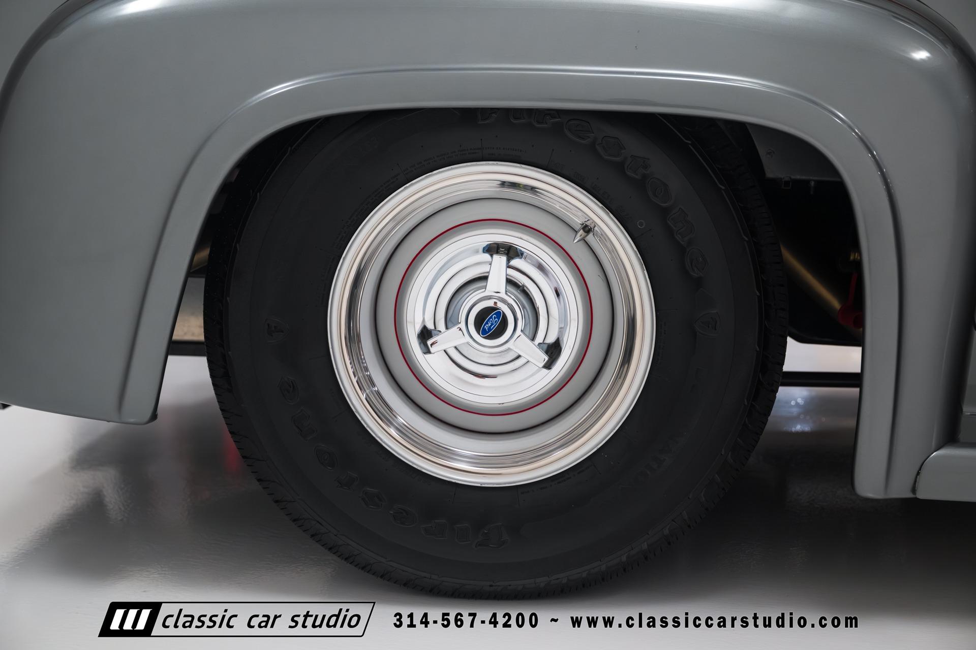 1953 Ford F-100 Pickup