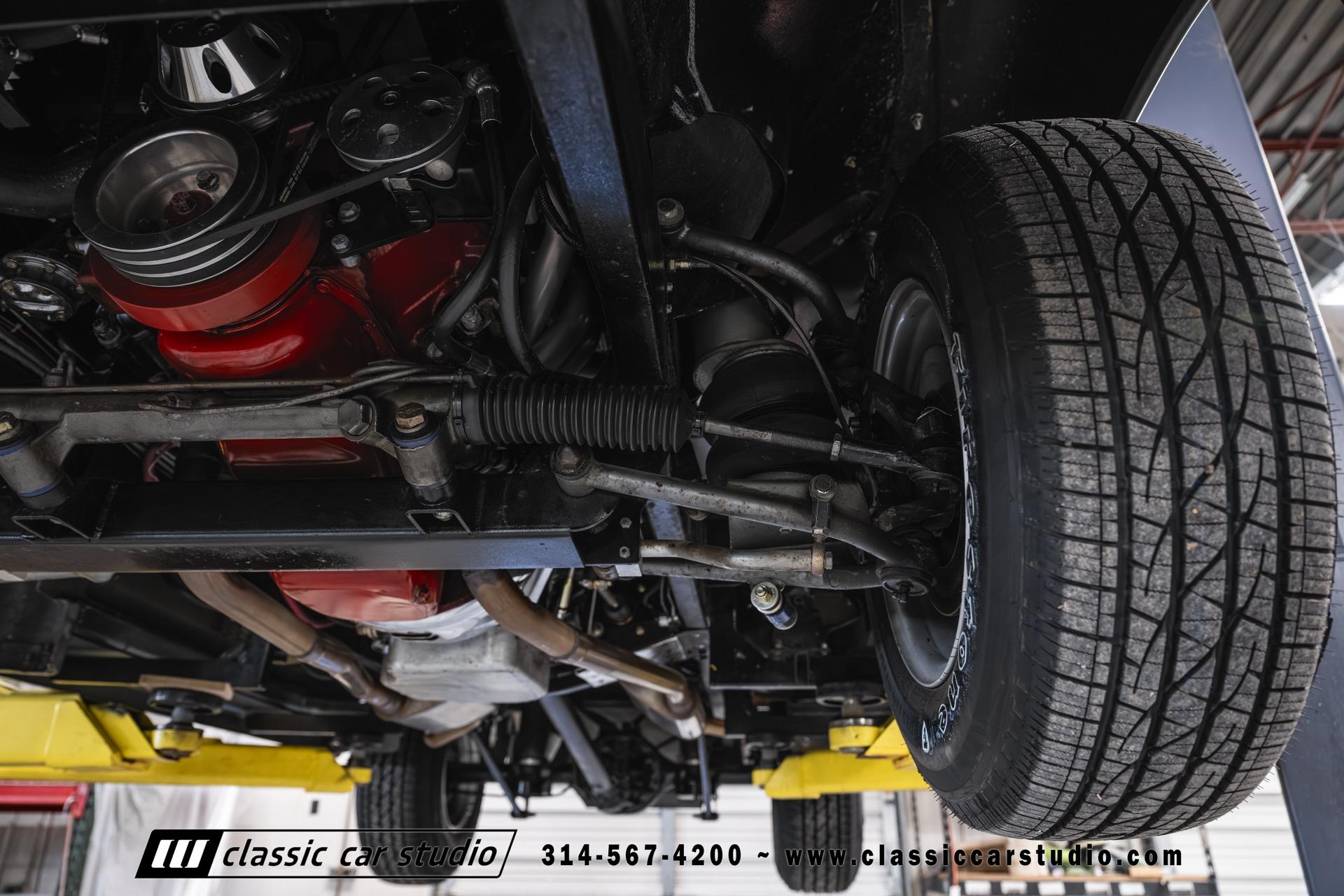 1953 Ford F-100 Pickup