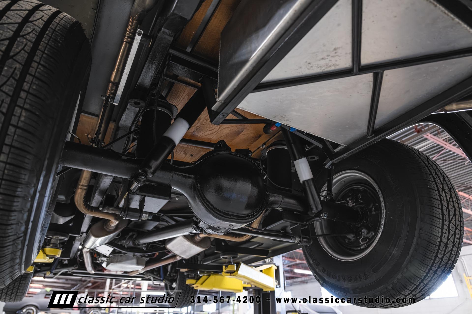 1953 Ford F-100 Pickup