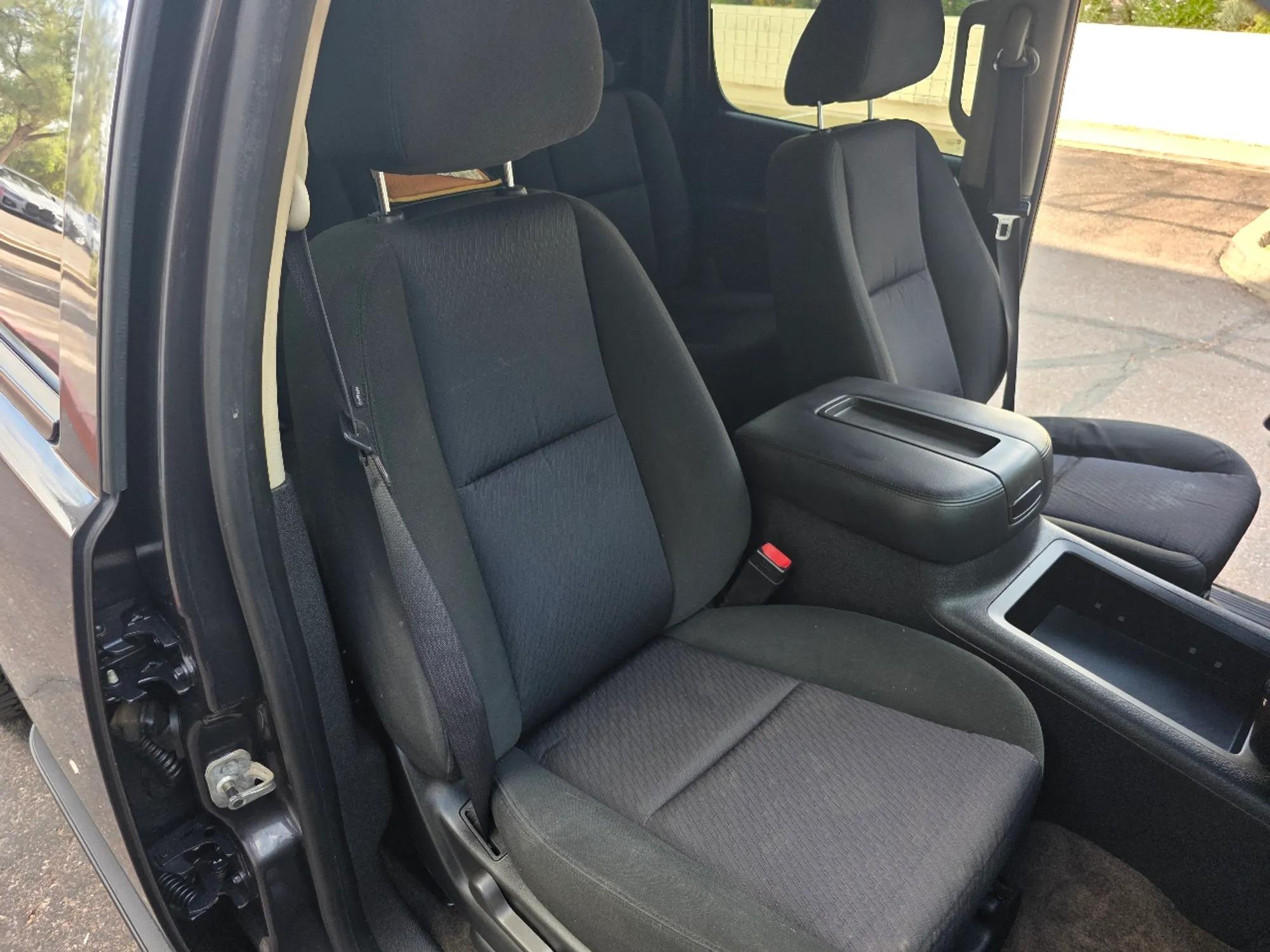 2010 Chevrolet Avalanche LS 4×4