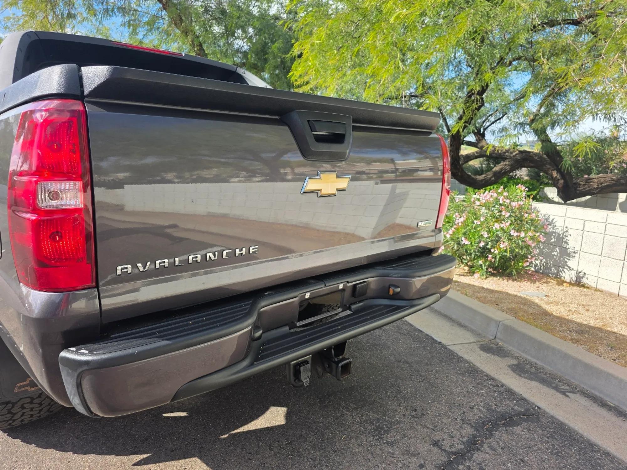 2010 Chevrolet Avalanche LS 4×4